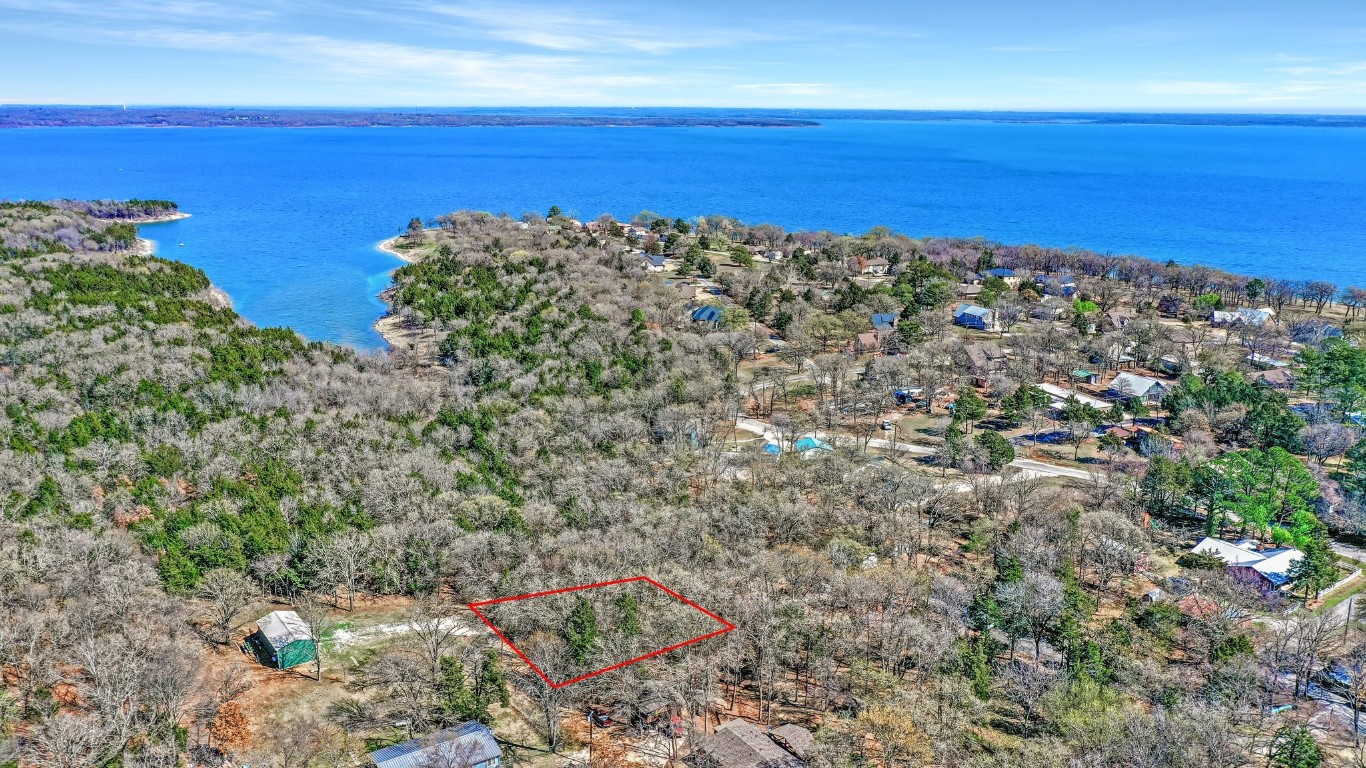 14-15 Louisiana Avenue Pottsboro TX 75076