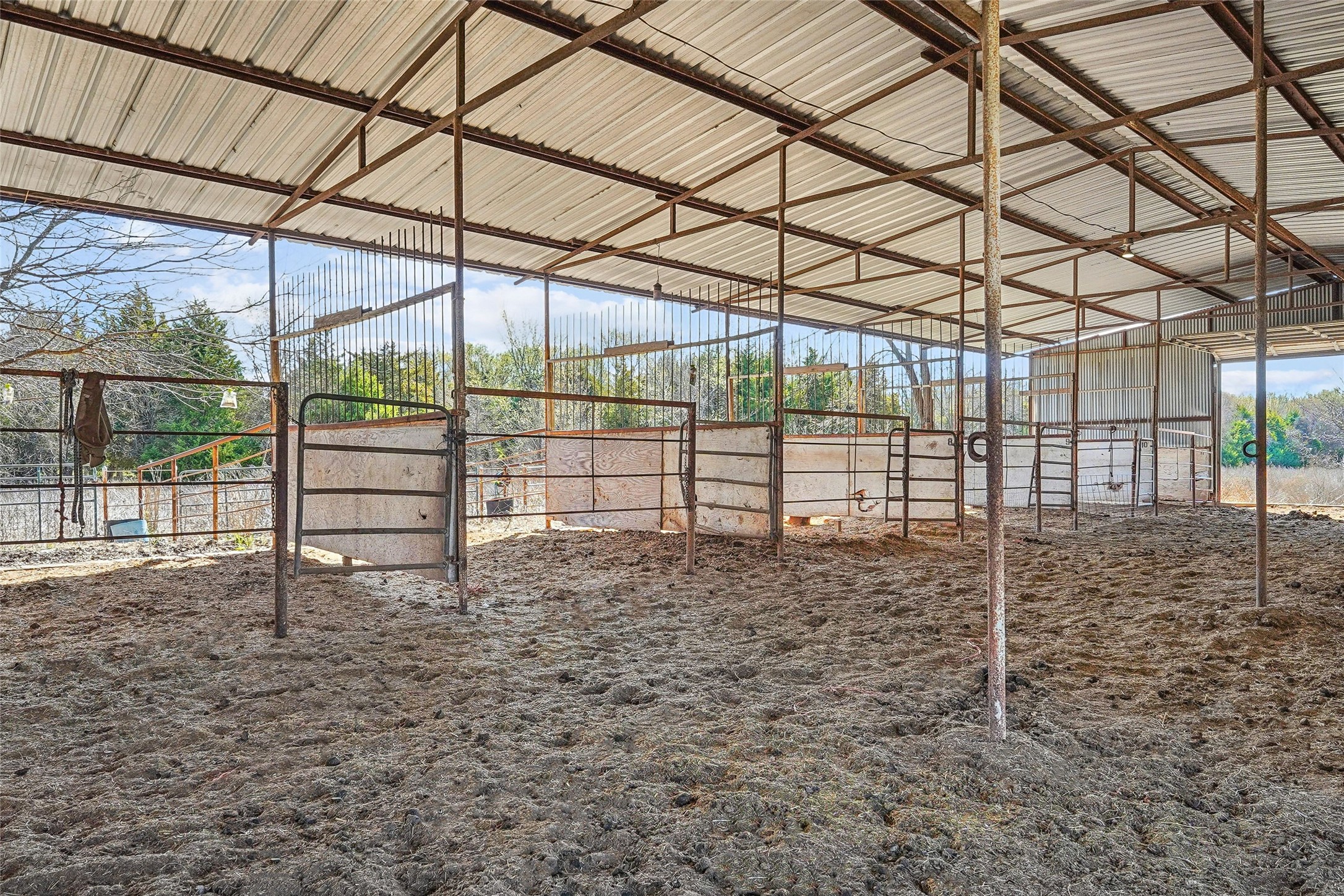 1001 Ovilla Road Waxahachie TX 75167
