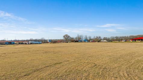 3052 Highway 82 Paris TX 75460