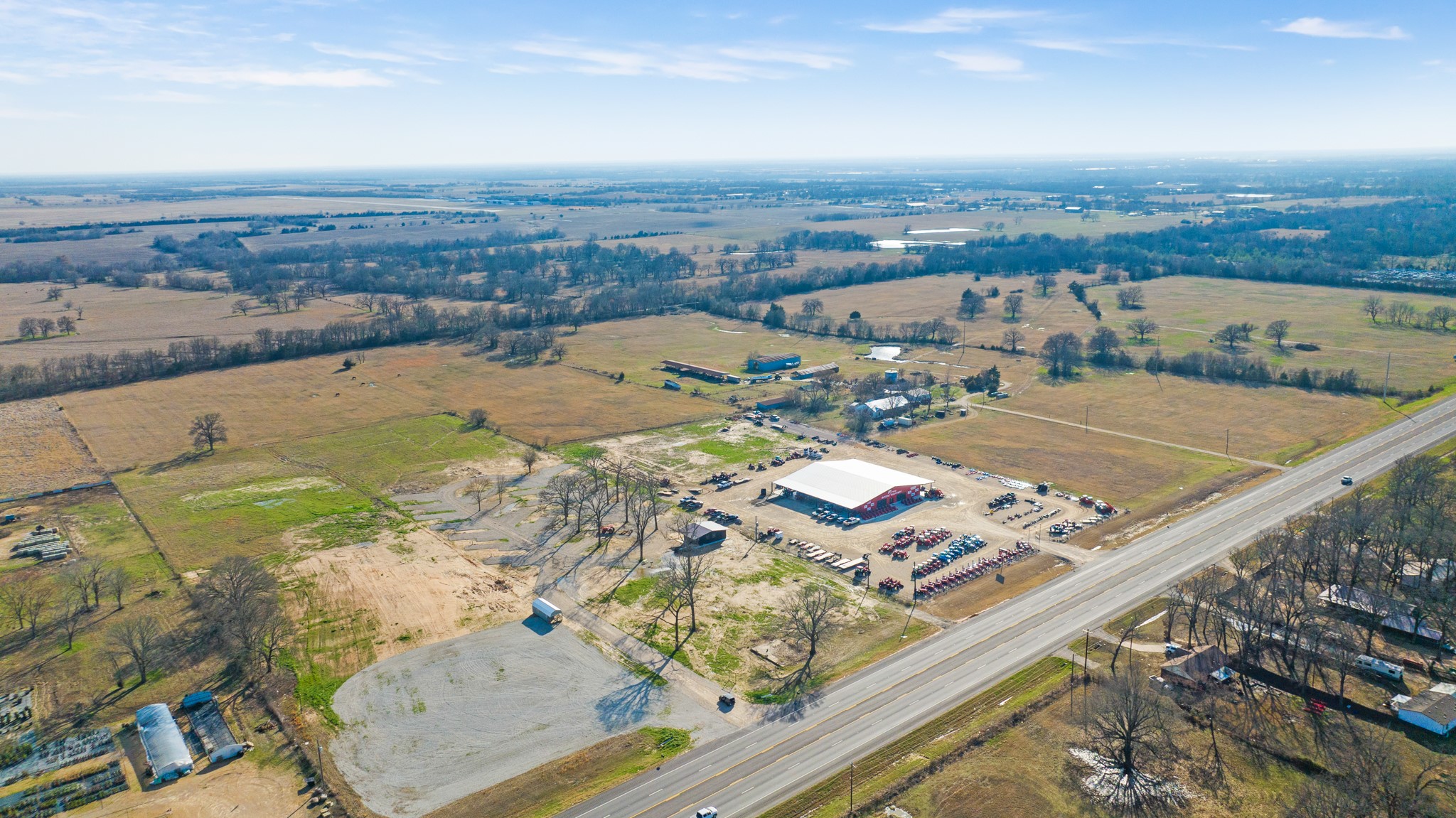 3052 Highway 82 Paris TX 75460