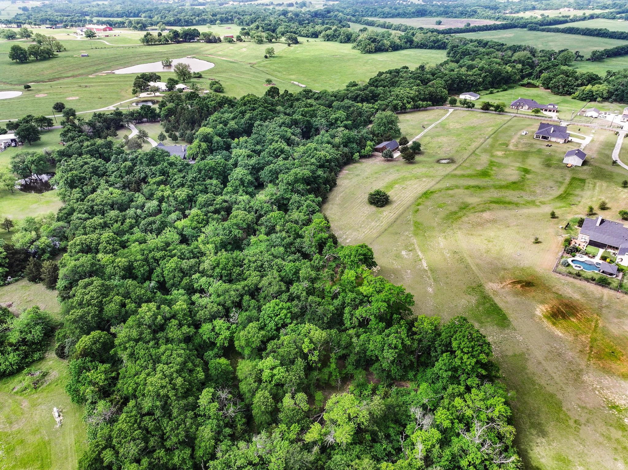 1906 Durning Road Van Alstyne TX 75495