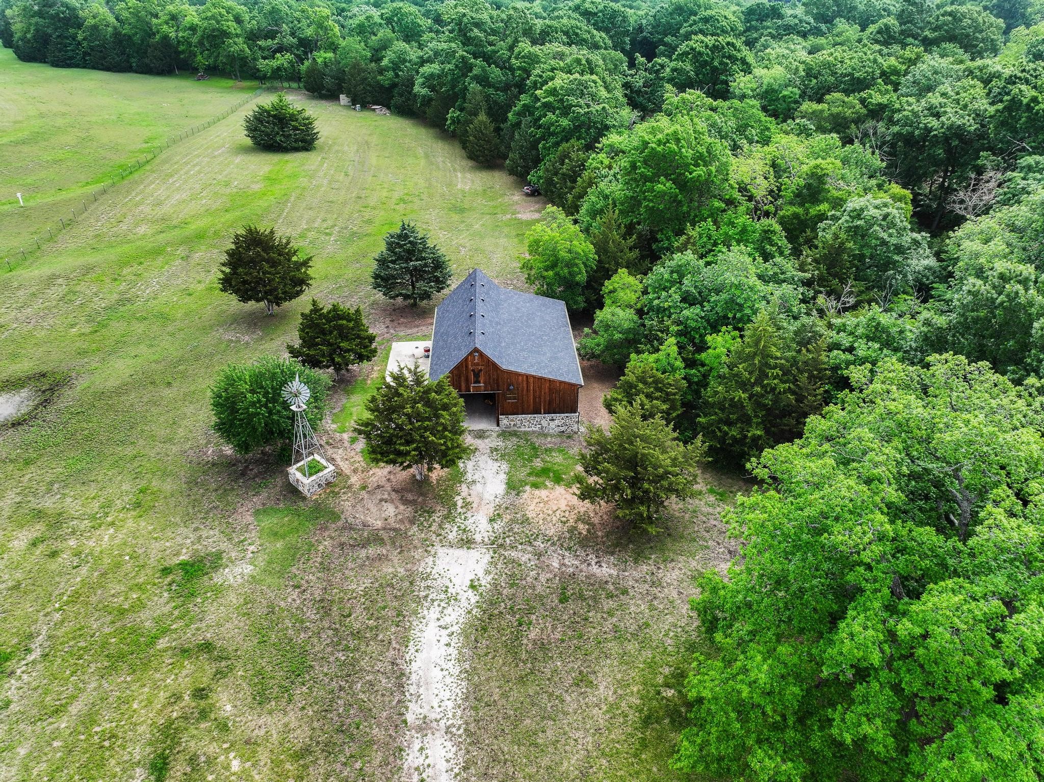 1906 Durning Road Van Alstyne TX 75495