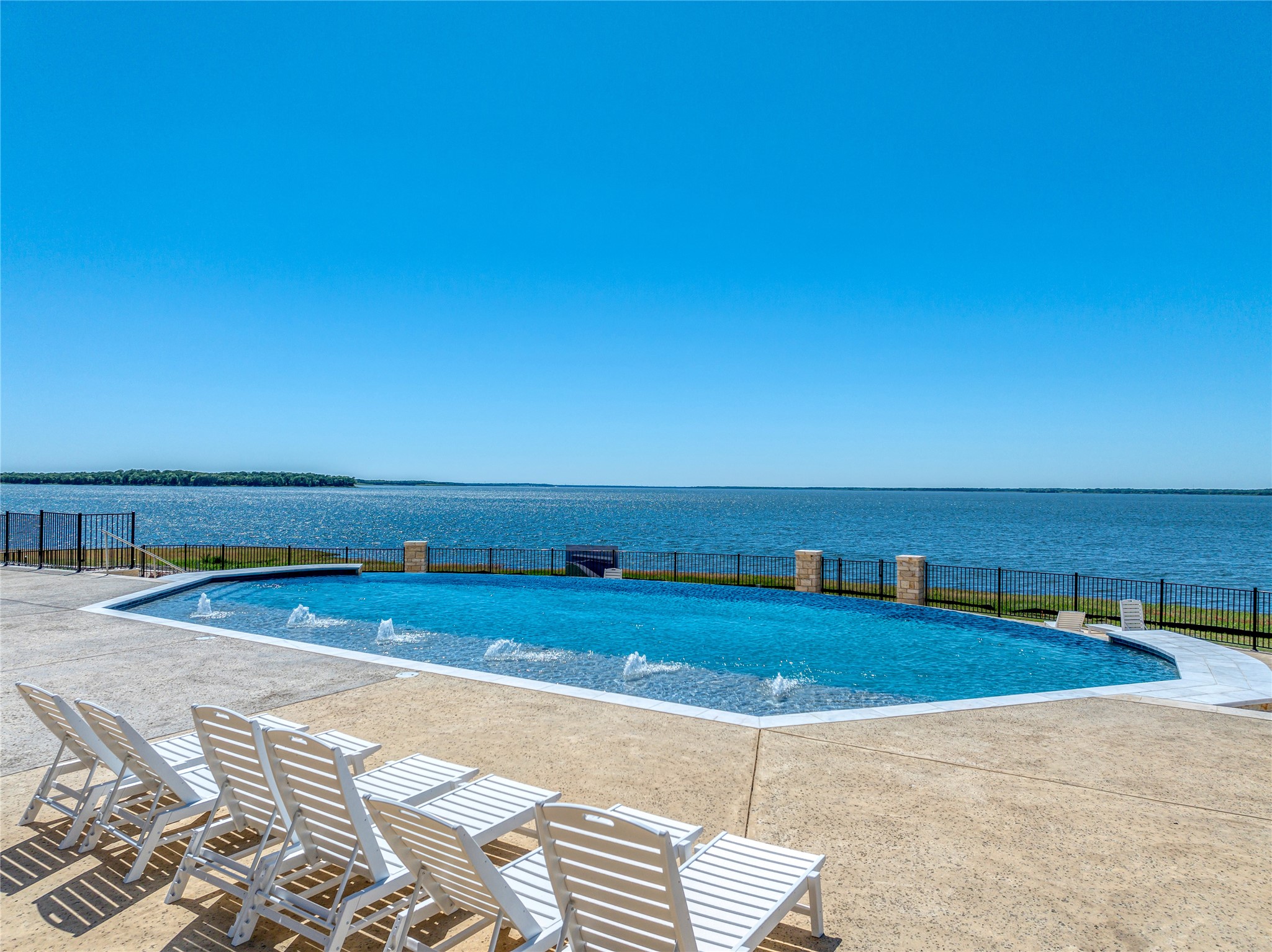405 Sailview Court Honey Grove TX 75446