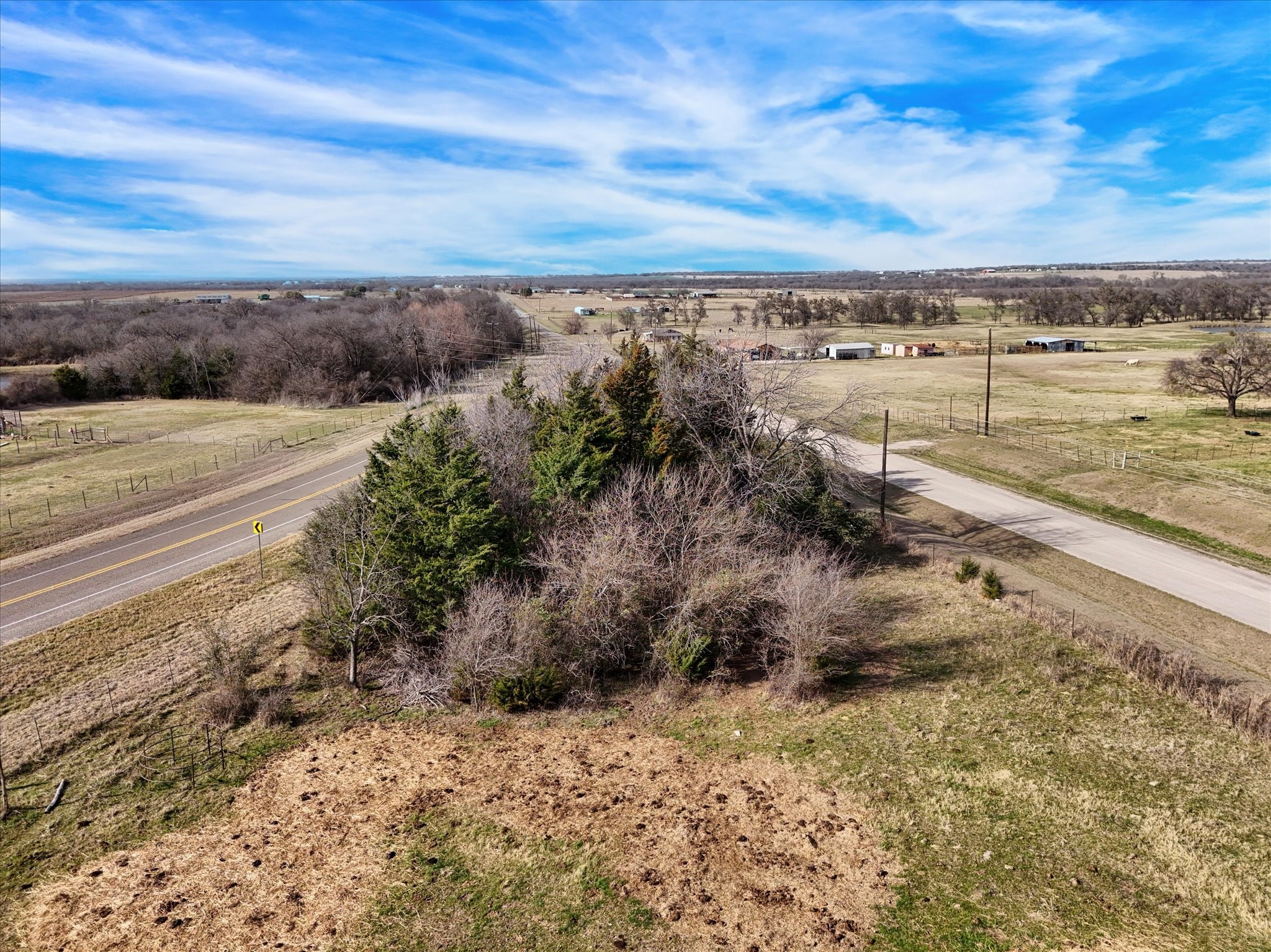 645 Fm 339 Mount Calm TX 76673