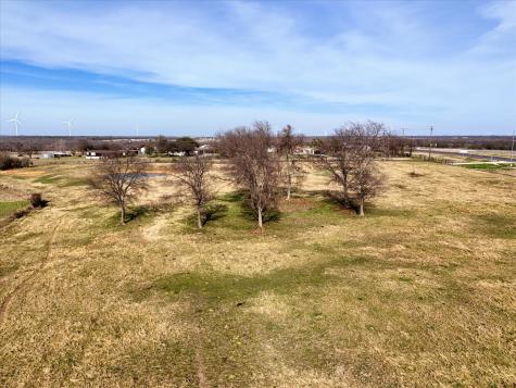 645 Fm 339 Mount Calm TX 76673