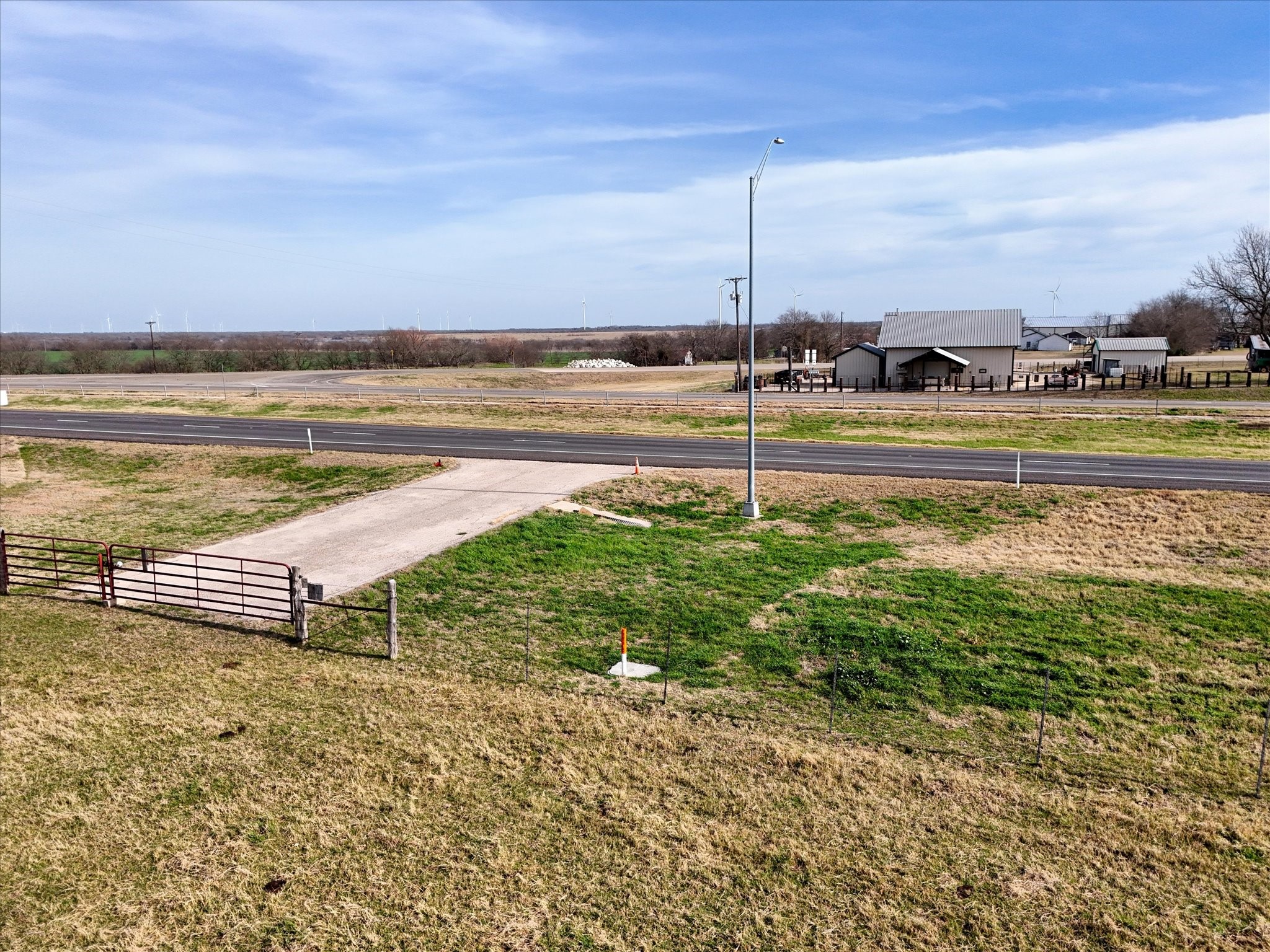 645 Fm 339 Mount Calm TX 76673