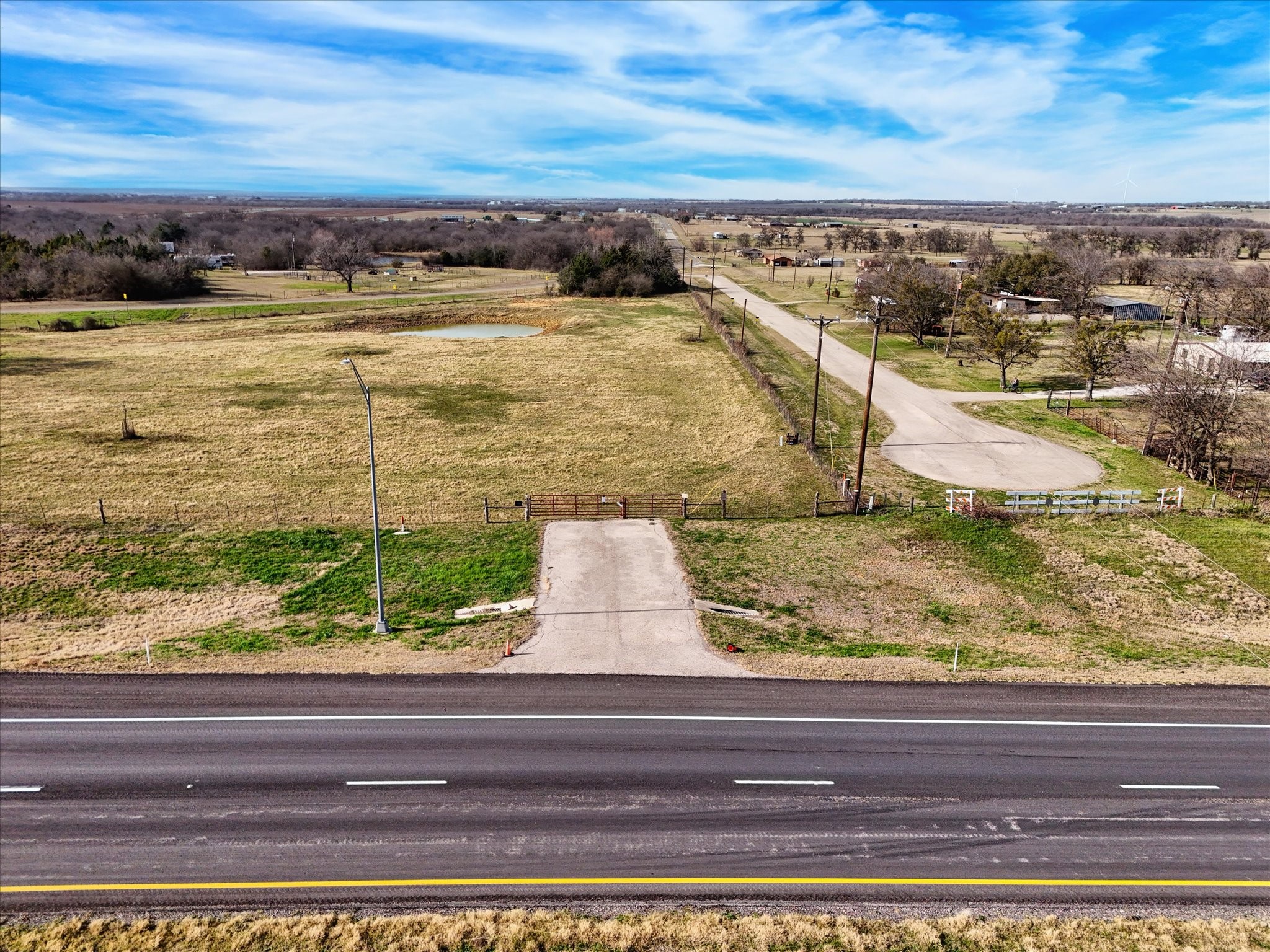 645 Fm 339 Mount Calm TX 76673