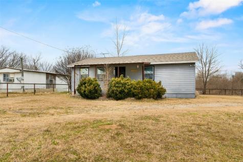 5015 Bilindsay Road Seagoville TX 75159