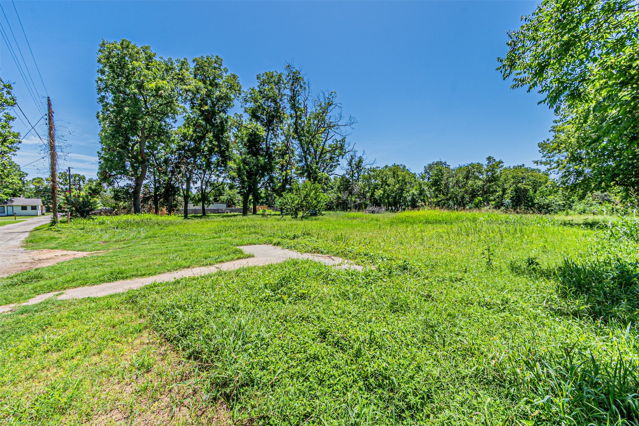 1024 Alvarado Street Cleburne TX 76031