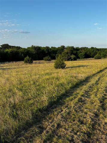 5656 County Road 1094 Celeste TX 75423