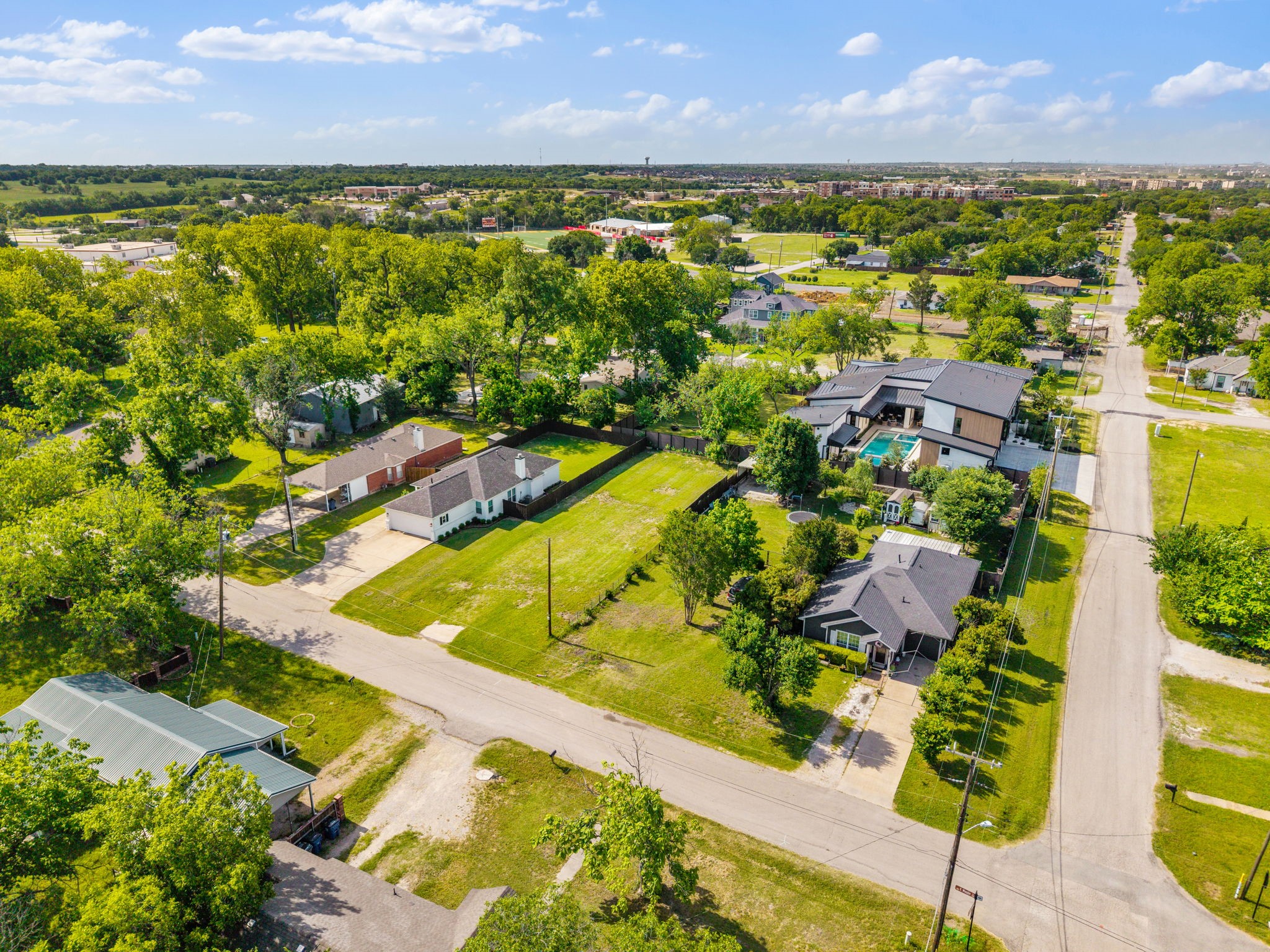 405 E Maple Street Celina TX 75009