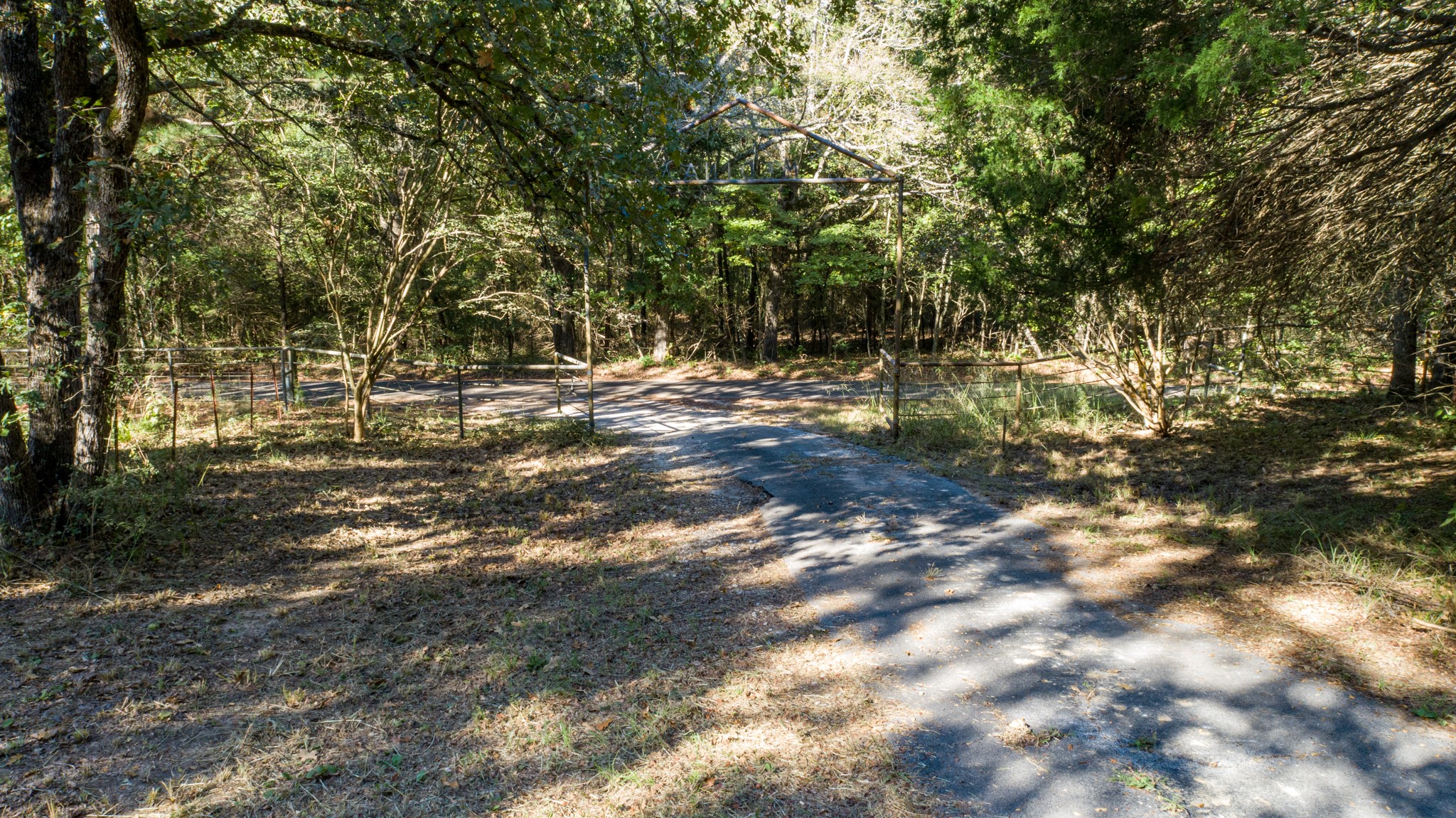 412 Rs County Road 1275 Emory TX 75440