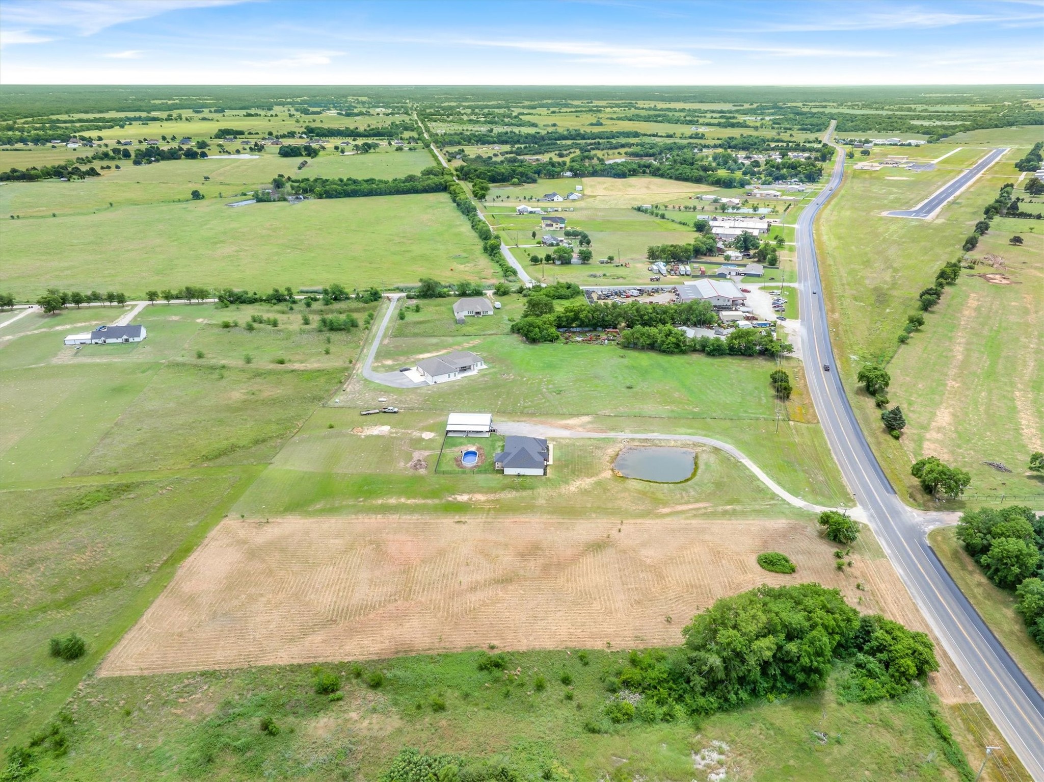 37362 State Highway 64 Wills Point TX 75169
