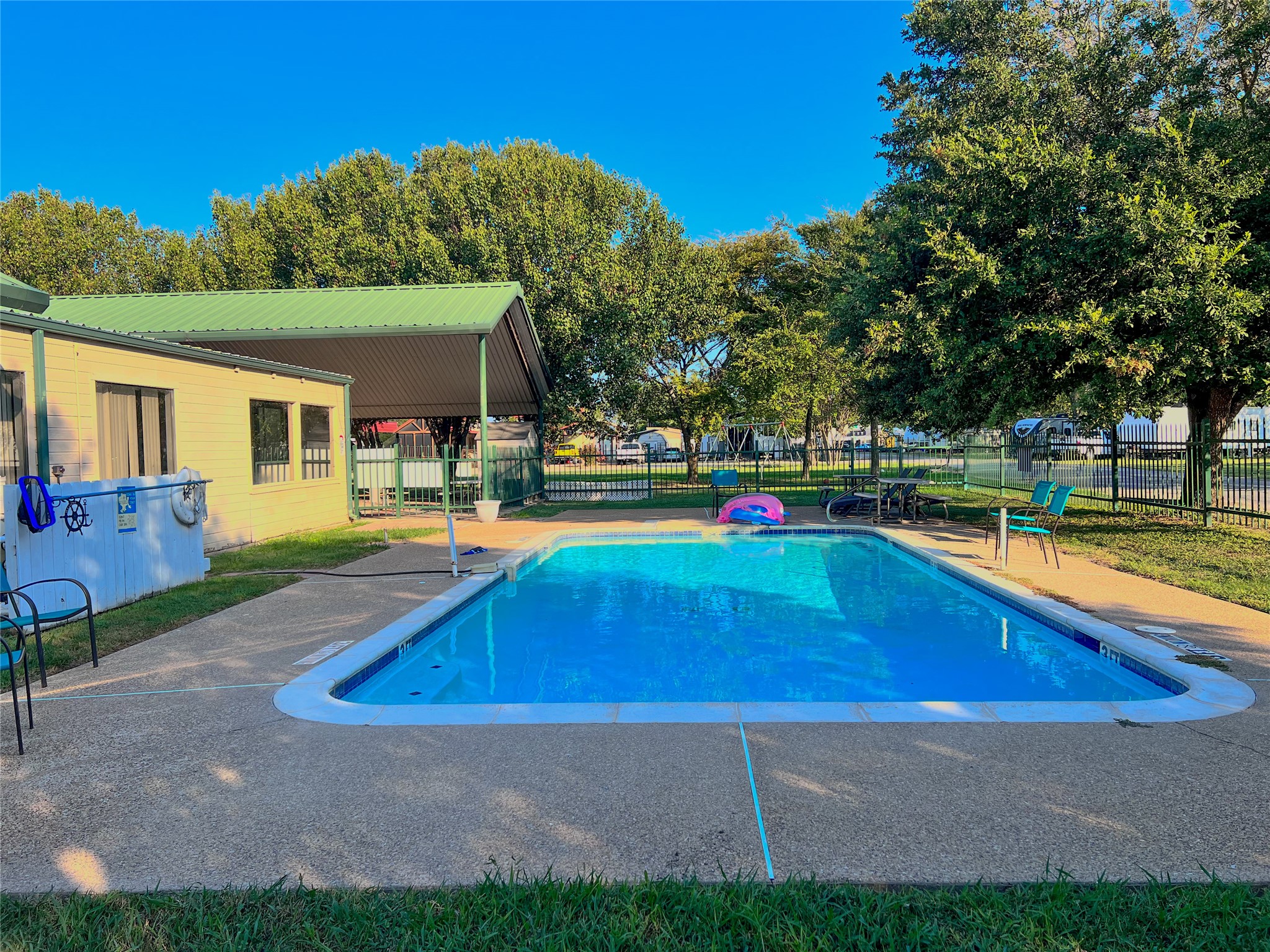 2058 Pelican Isle Drive Kerens TX 75144