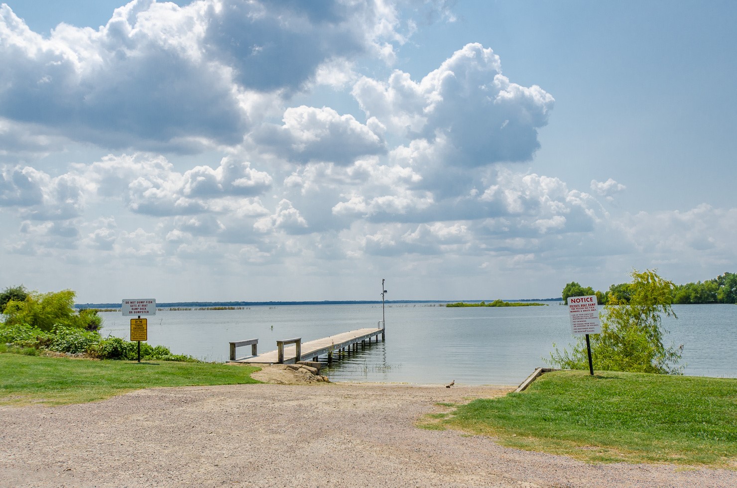 2058 Pelican Isle Drive Kerens TX 75144