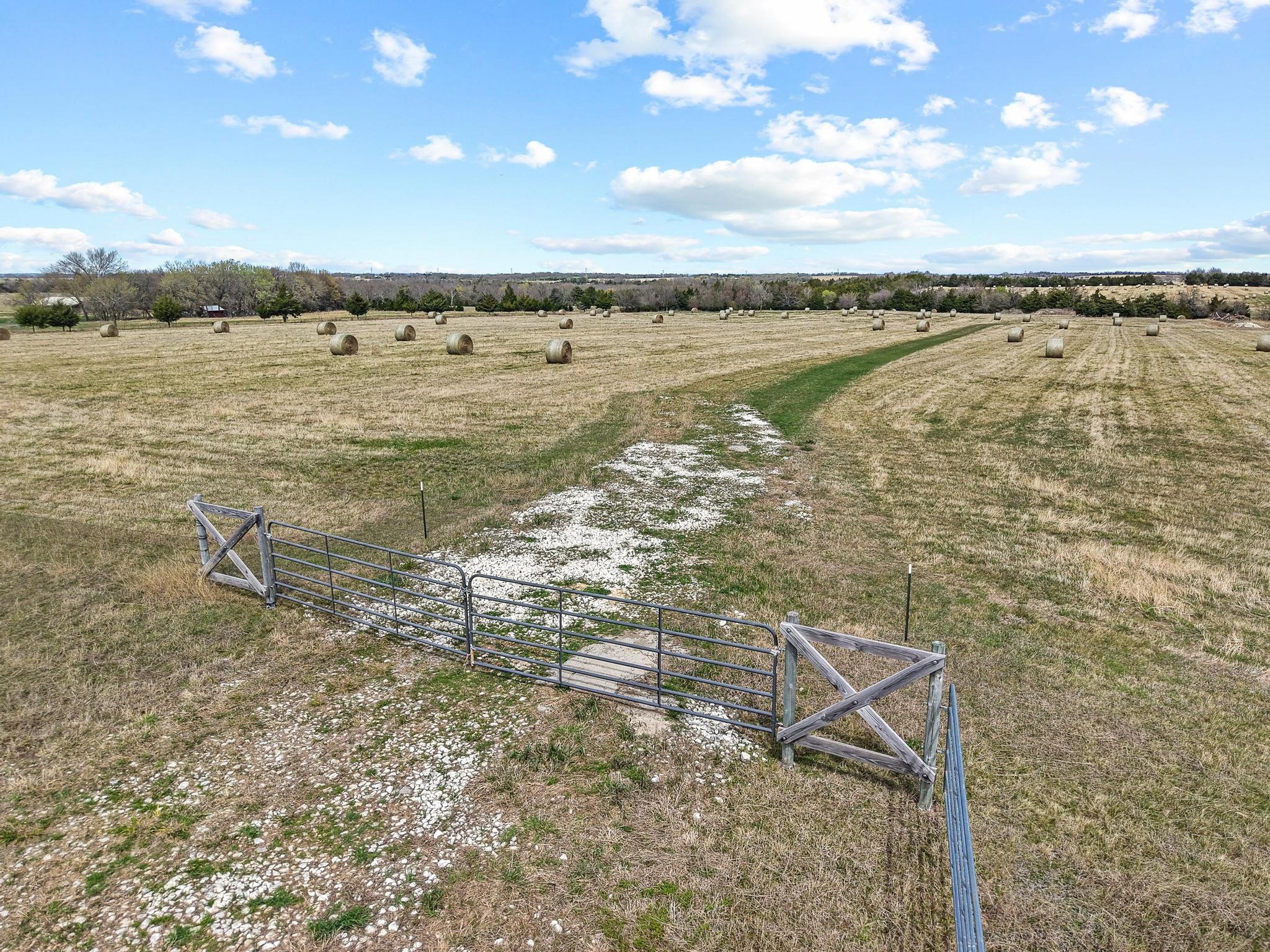 Tbd Crews Road Bells TX 75414