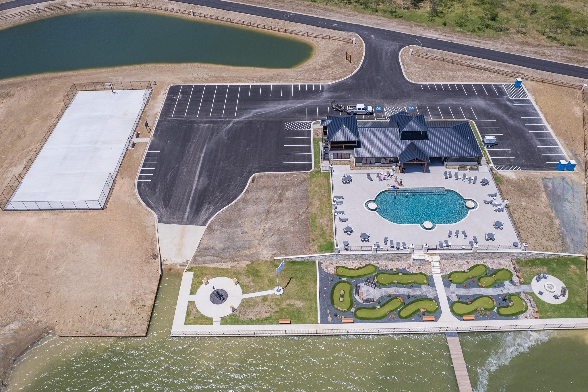 L 238 Waterfront Club Corsicana TX 75109