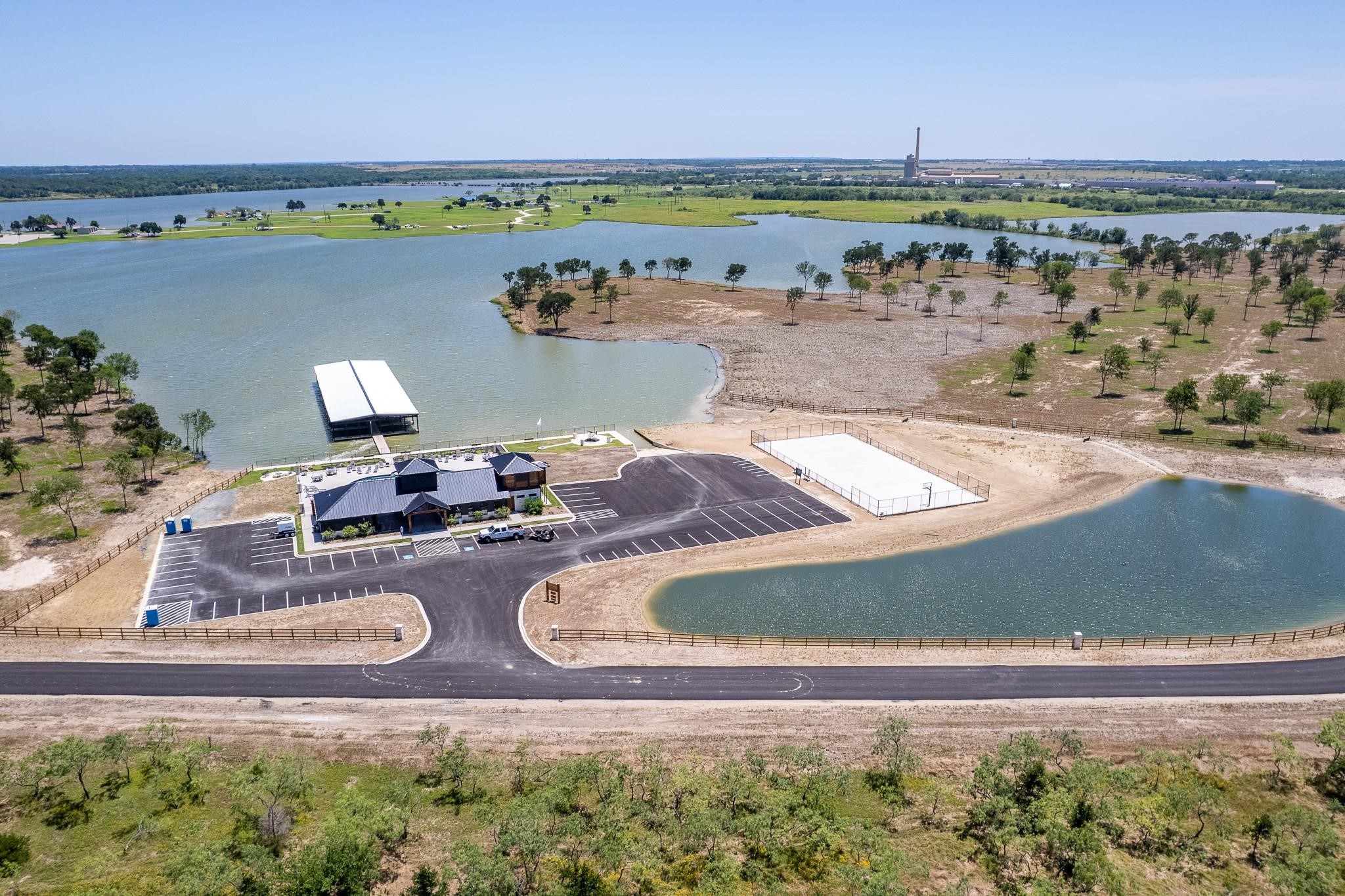 L 238 Waterfront Club Corsicana TX 75109