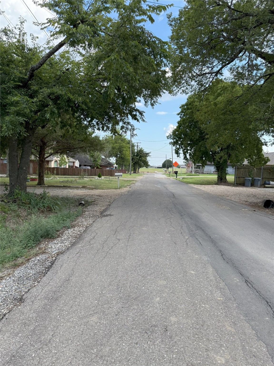 709 S Grand Street Wolfe City TX 75496