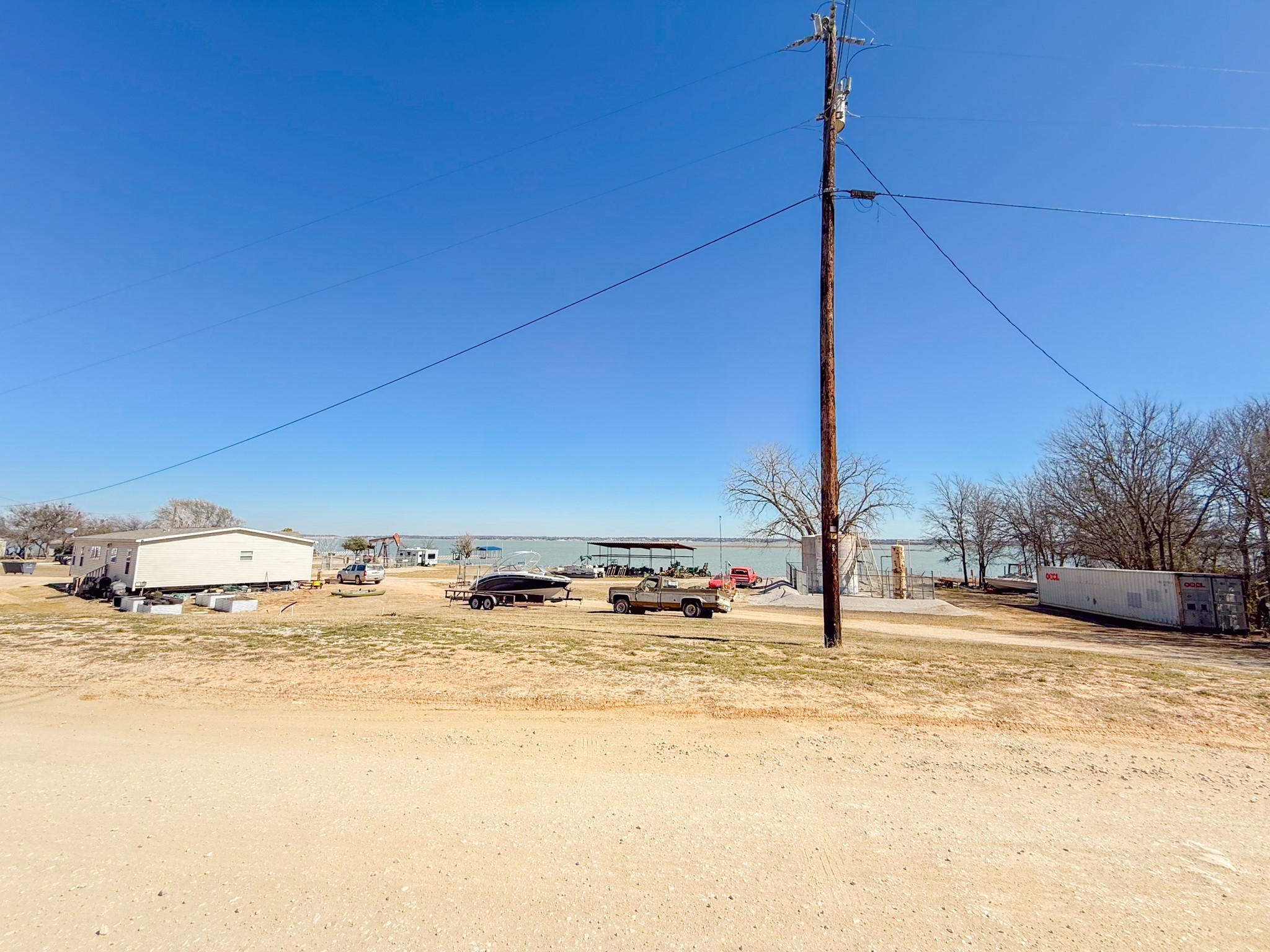 362 Meadow Pond Bridgeport TX 76426