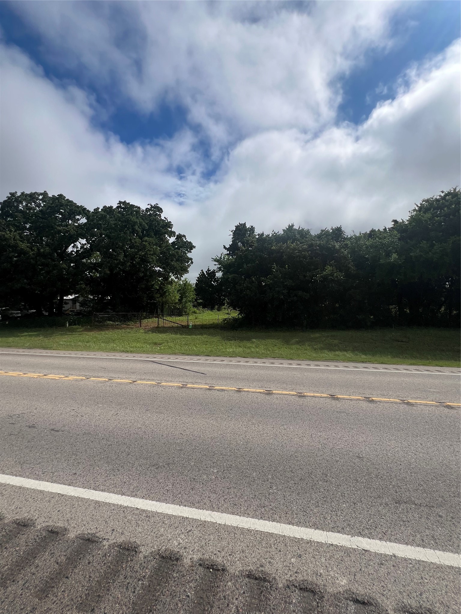 7101 S Highway 171 Grandview TX 76050
