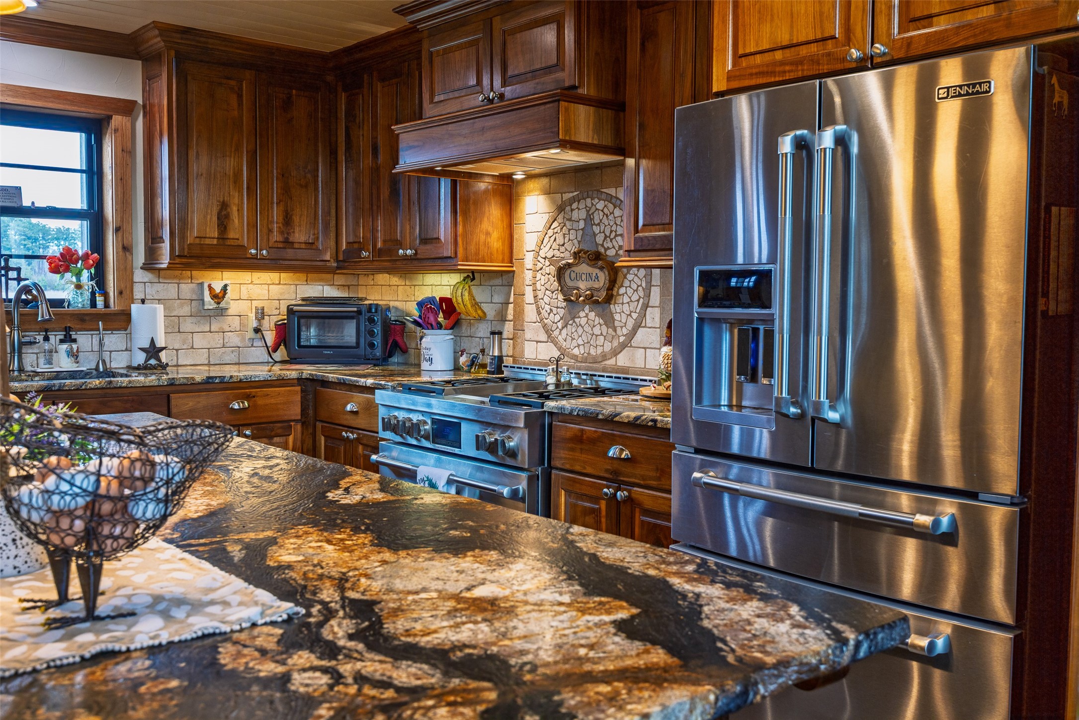 11398 County Road 4177 Laneville TX 75667