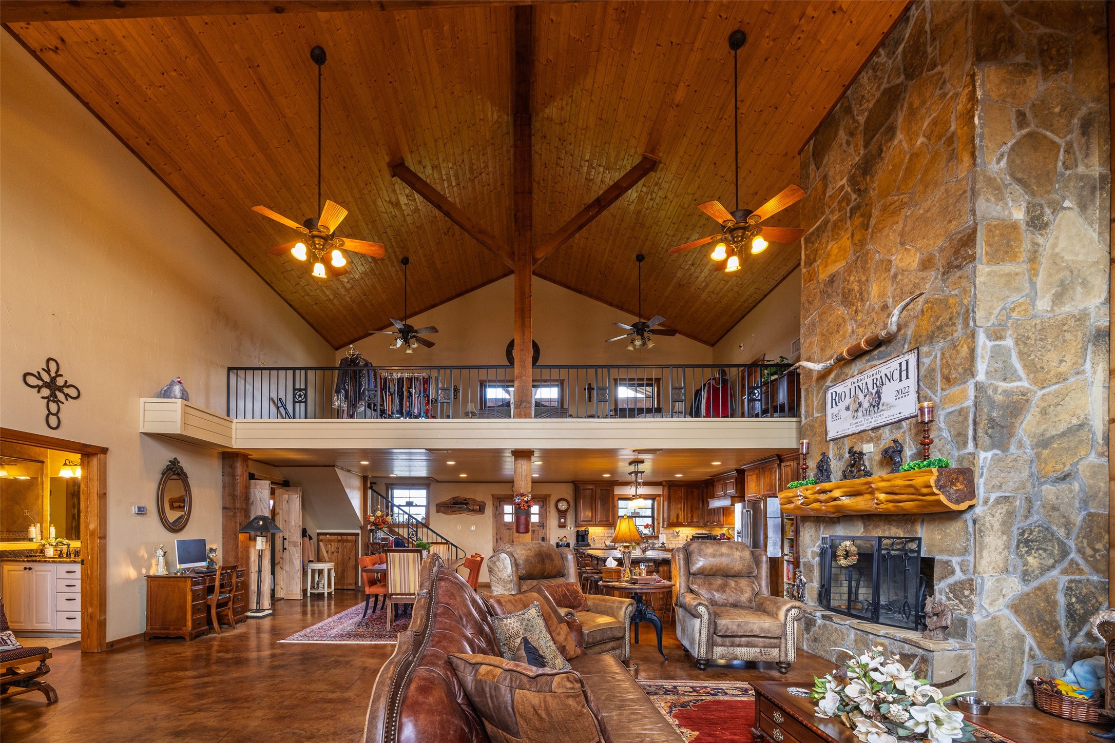 11398 County Road 4177 Laneville TX 75667
