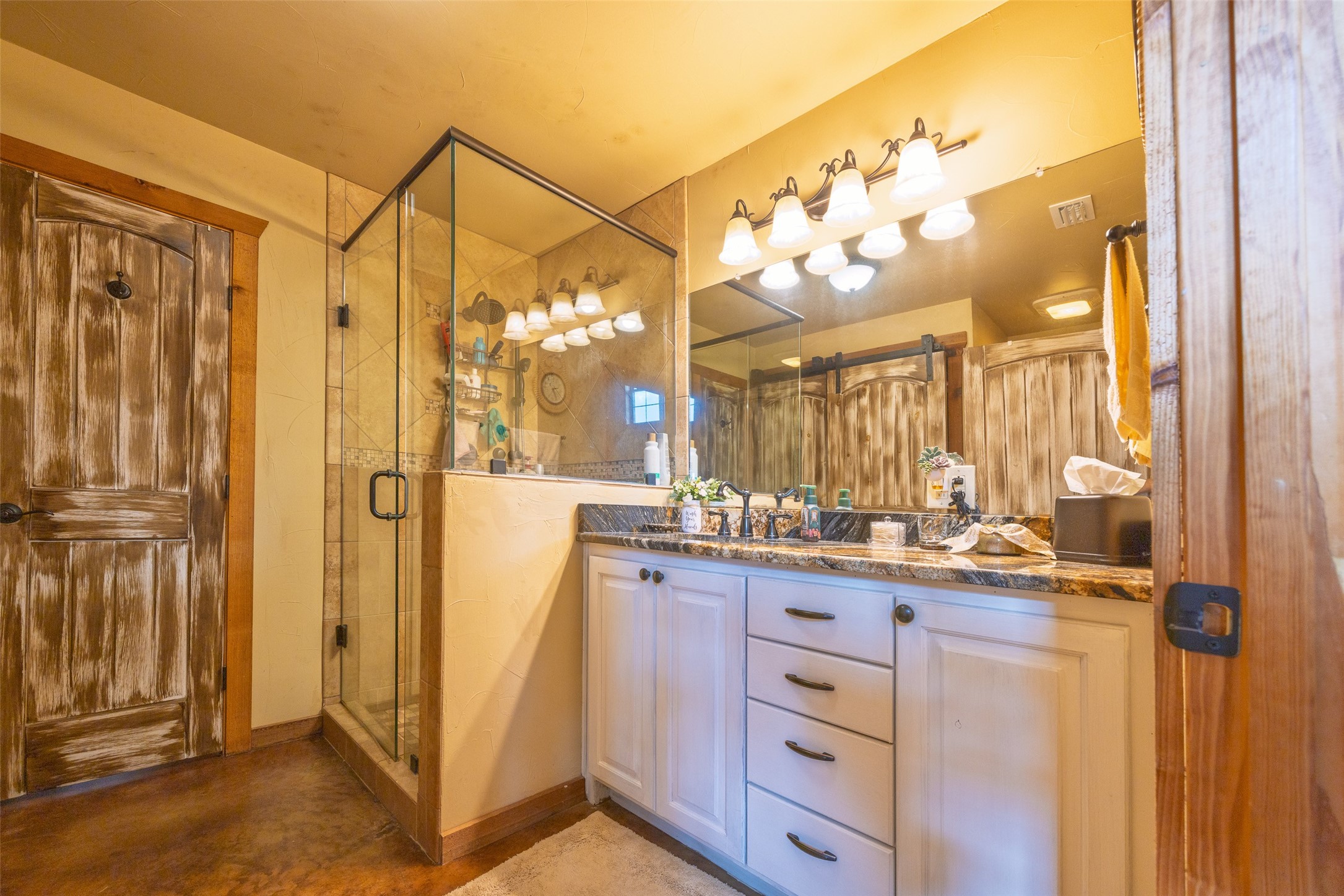 11398 County Road 4177 Laneville TX 75667