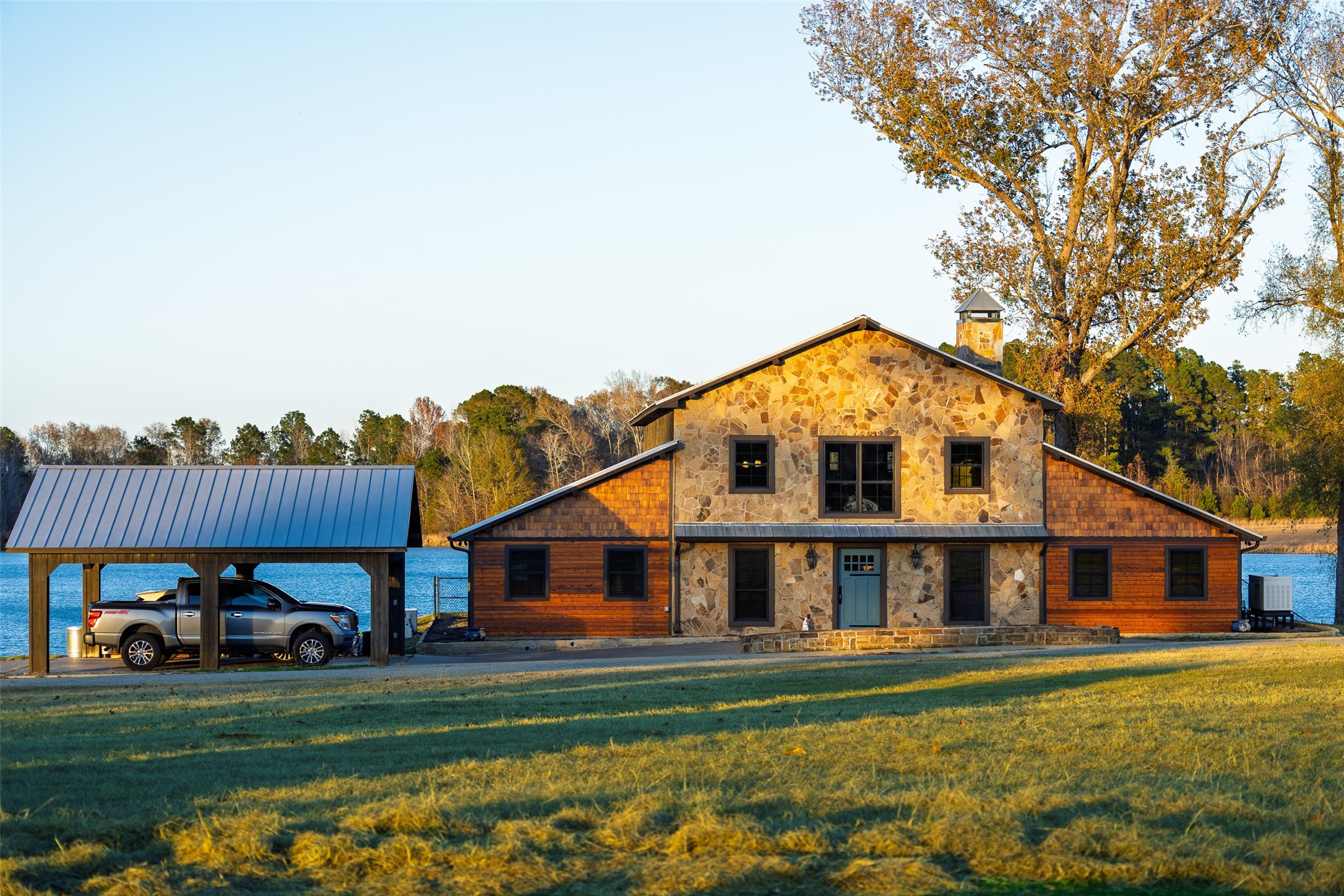 11398 County Road 4177 Laneville TX 75667