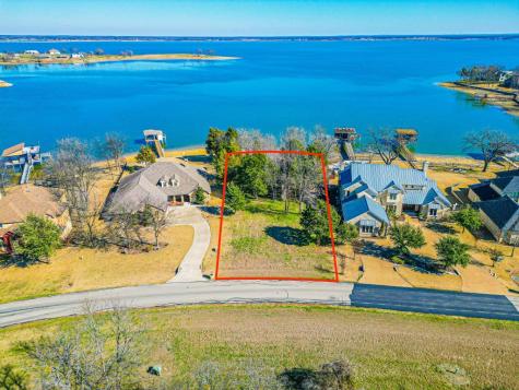 1221 The Shores Drive Corsicana TX 75109