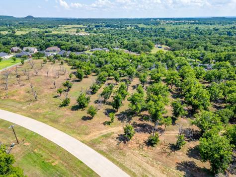 8421 W Landings Road Granbury TX 76049