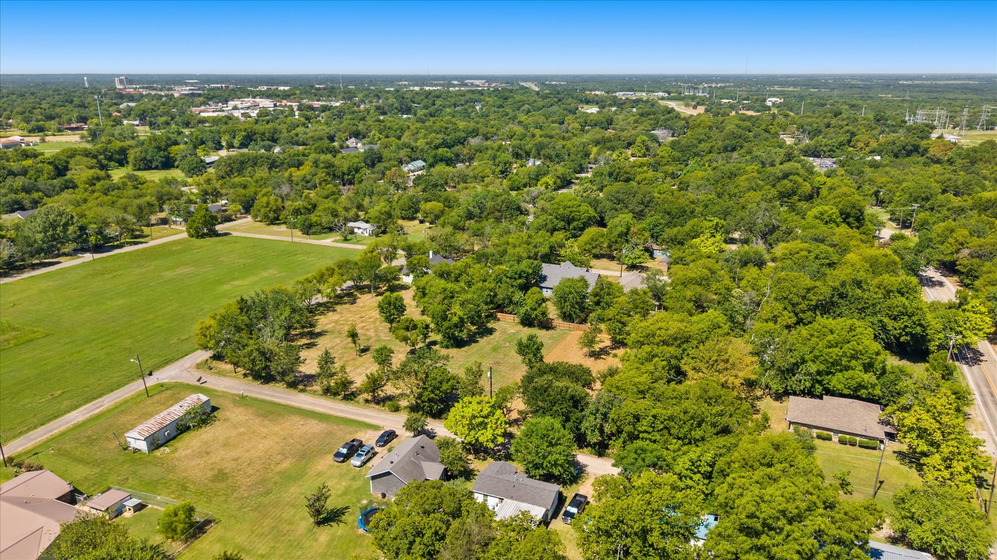 405 3rd Street Commerce TX 75428