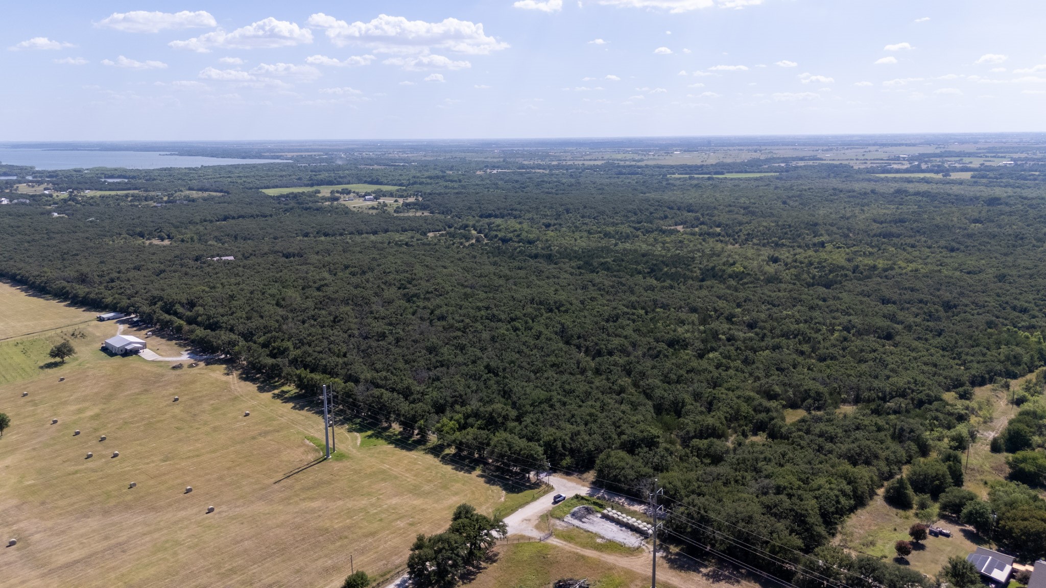 1957 Prairie Grove Road Valley View TX 76272