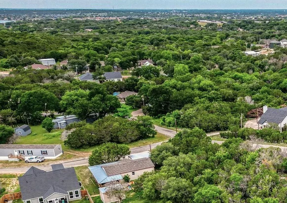 1416 Ridgeview Circle Granbury TX 76048