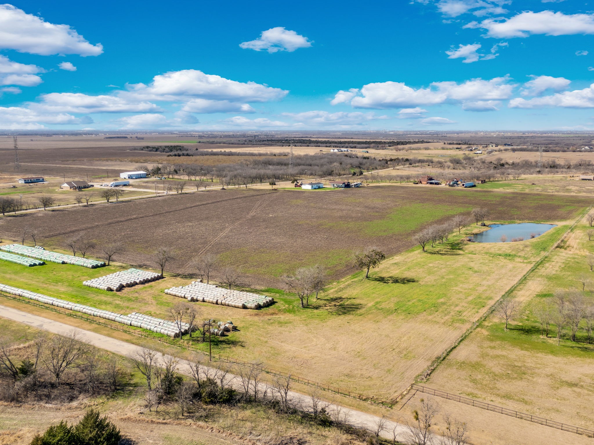 1920 Moseley Road Ennis TX 75119