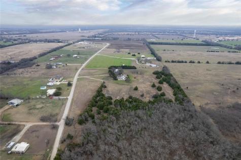 938 County Road 4900 Trenton TX 75490