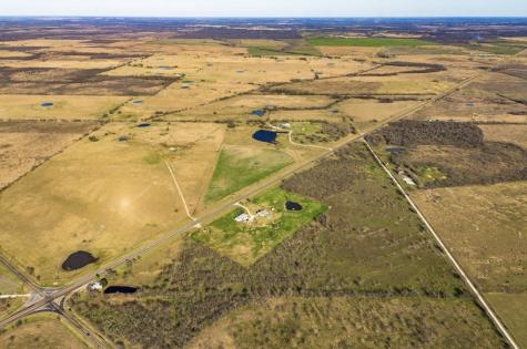 194 Lcr 614 Groesbeck TX 76642