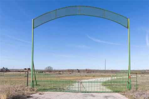 10010 Us Highway 283 Coleman TX 76834