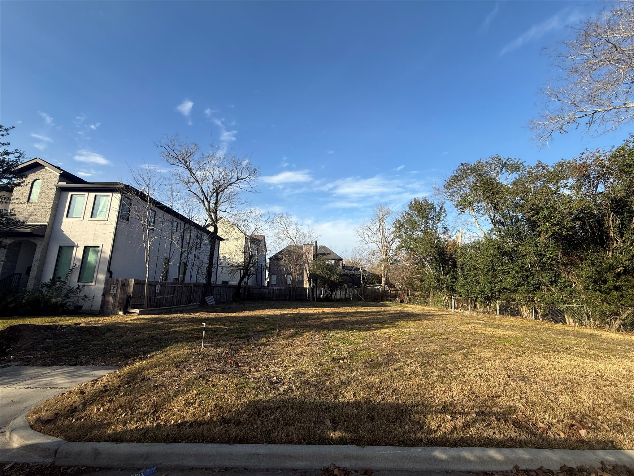 4300 Cynthia Street Bellaire TX 77401