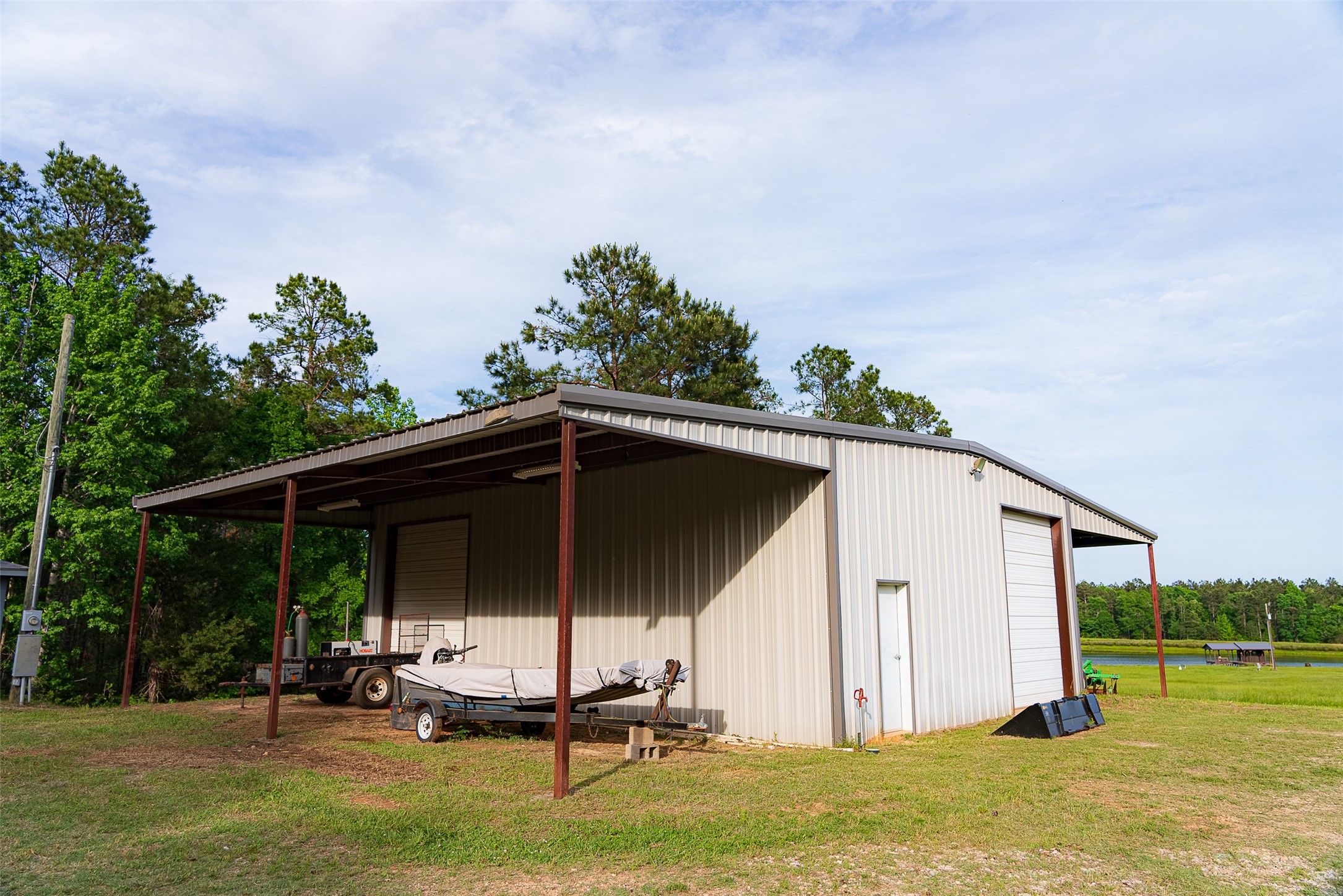 2365 Cr 152 Carthage TX 75633