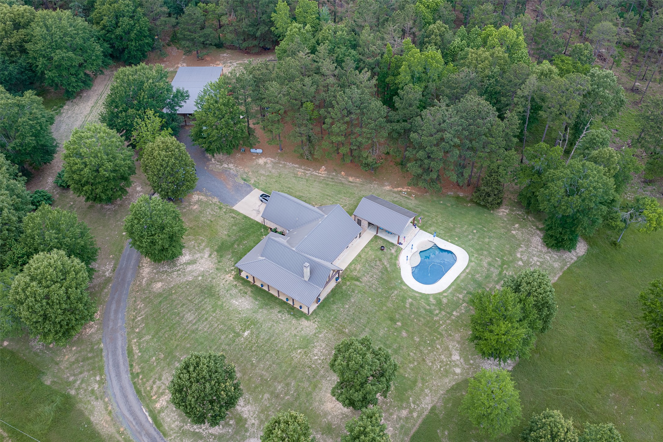2365 Cr 152 Carthage TX 75633