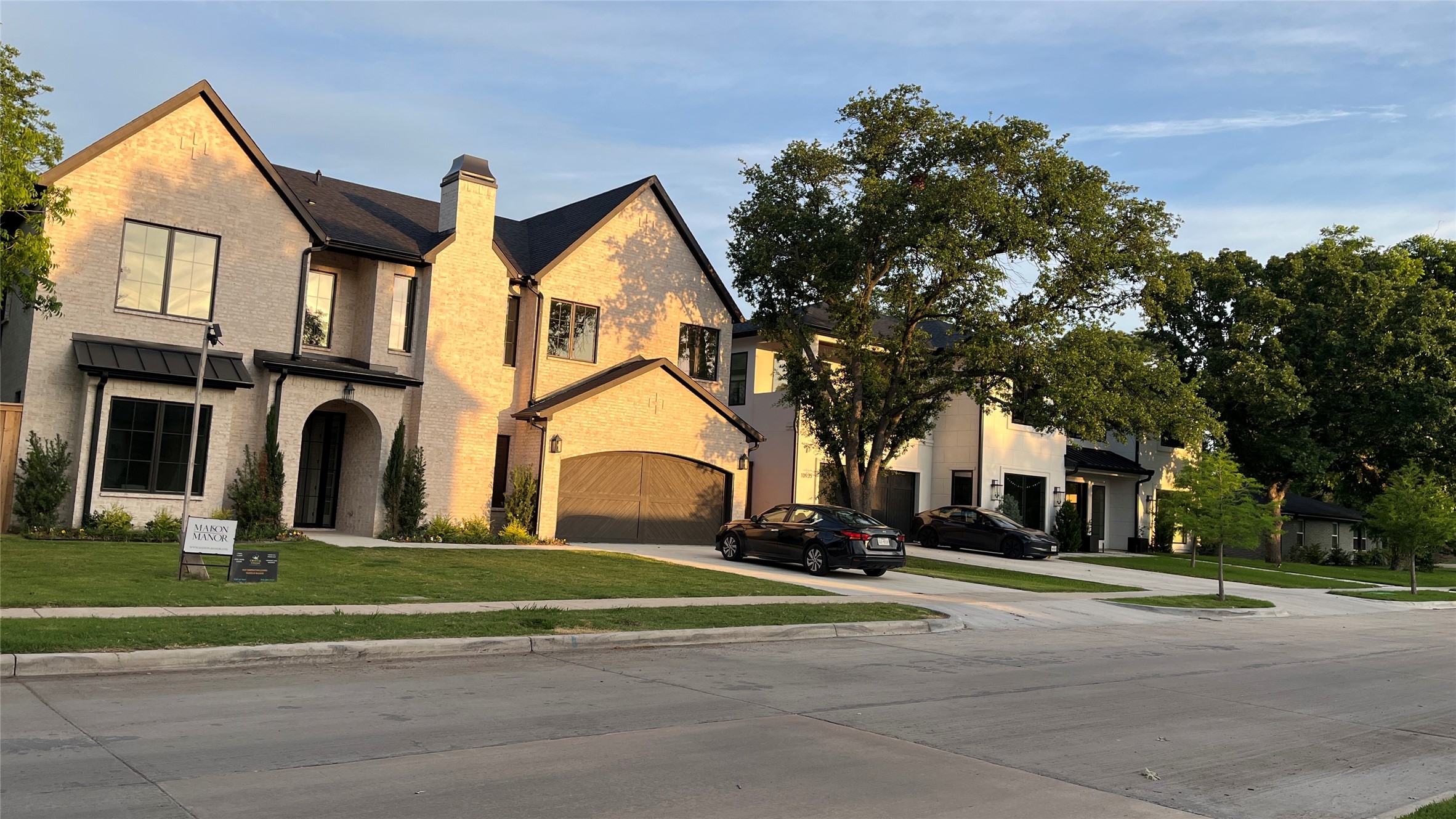 3329 Latham Drive Dallas TX 75229