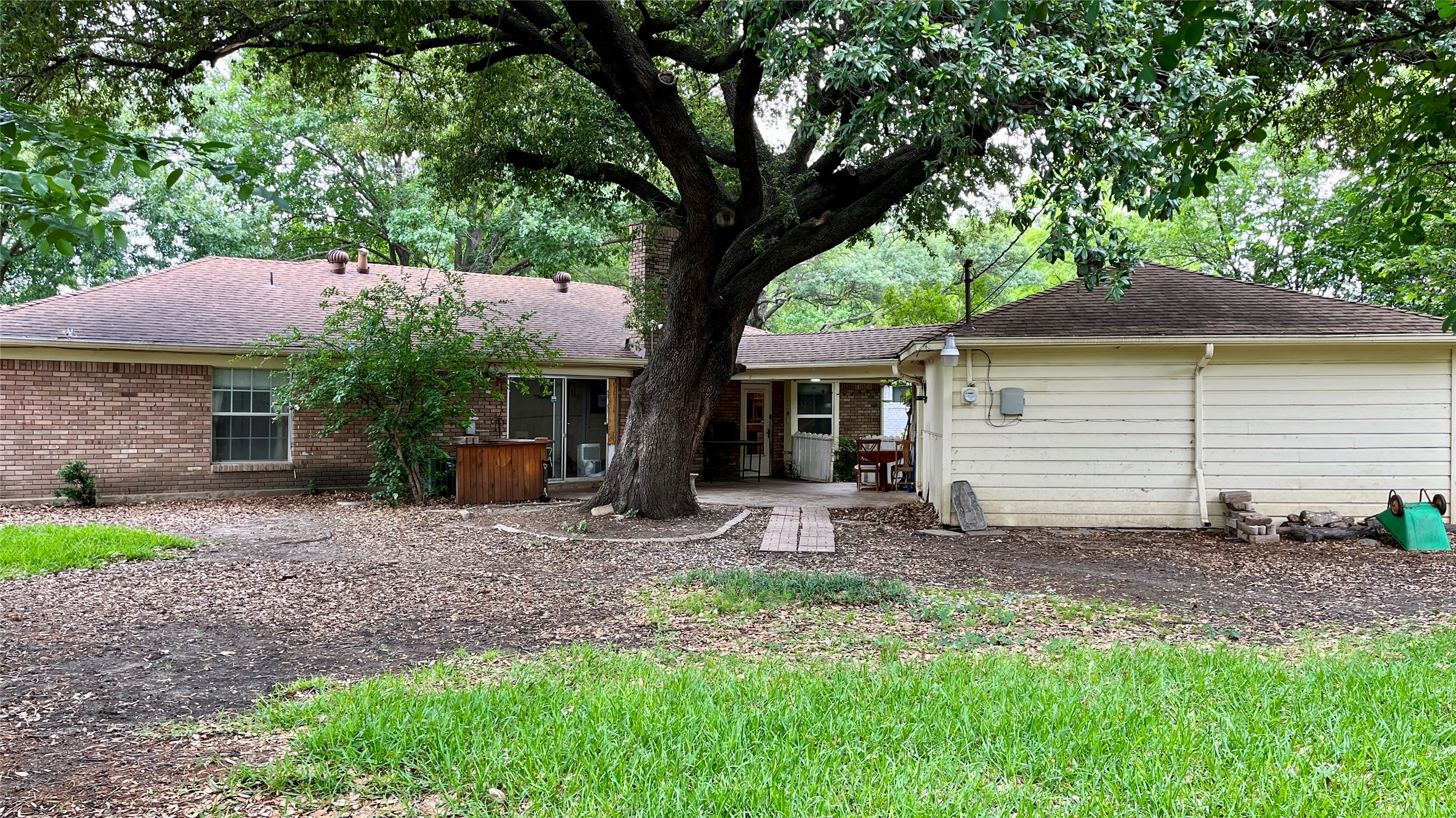 3329 Latham Drive Dallas TX 75229