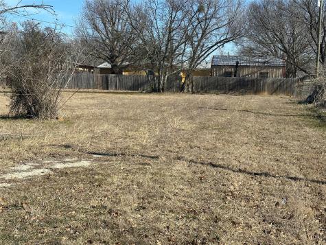 4229 N Main Street Cleburne TX 76058