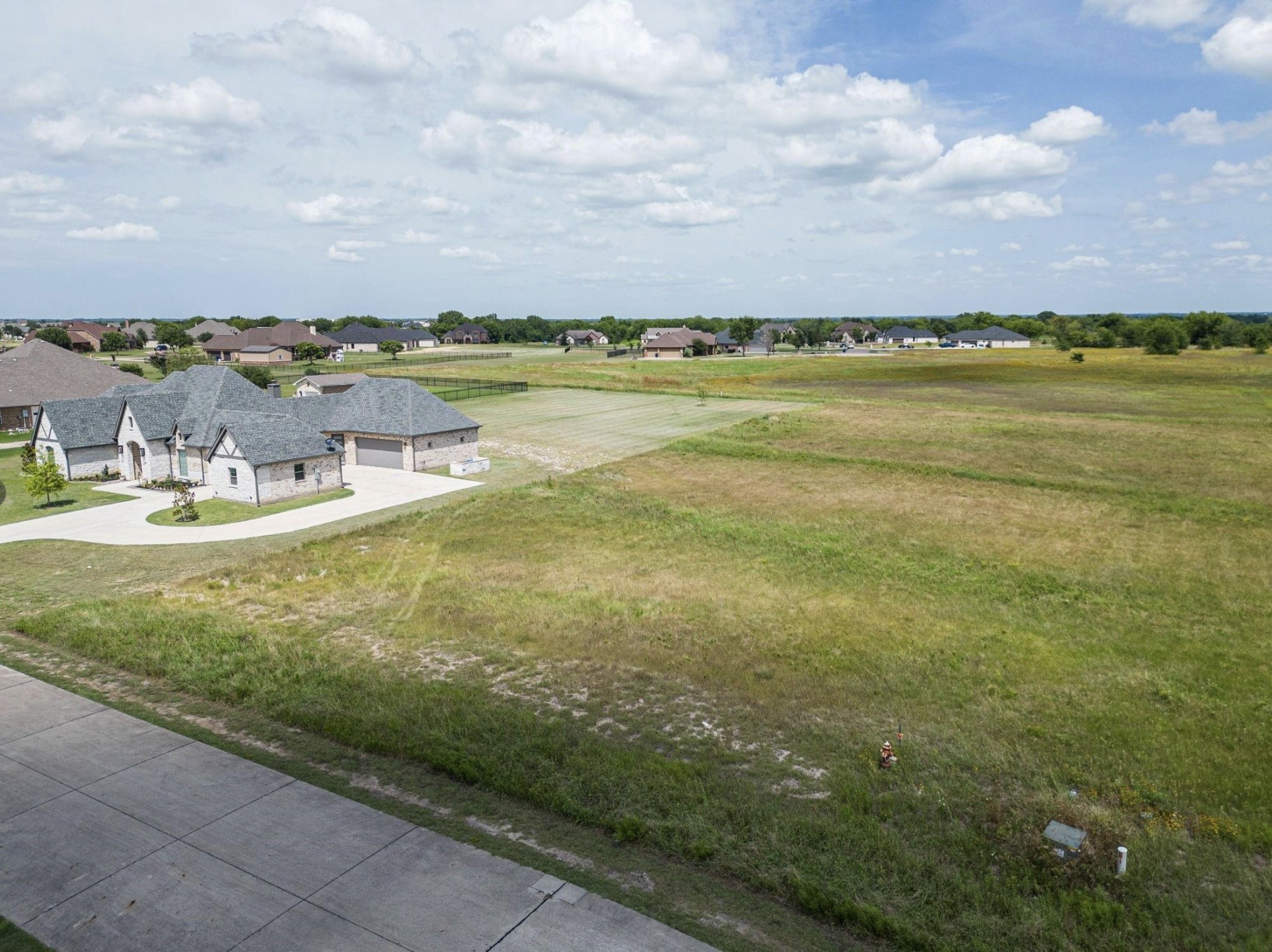 1099 Deerfield Drive Wills Point TX 75169