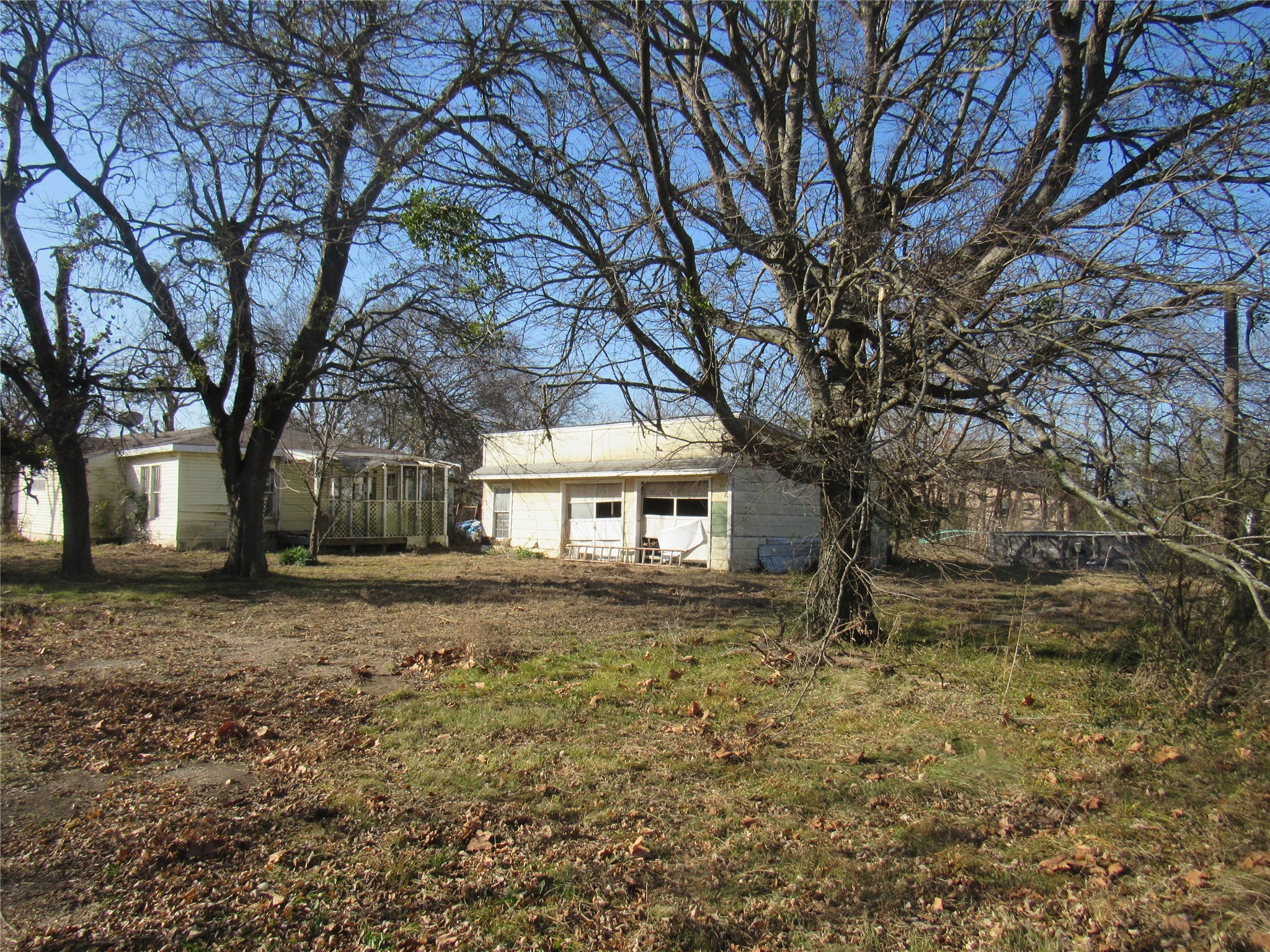 212 S Wilson Street Bells TX 75414