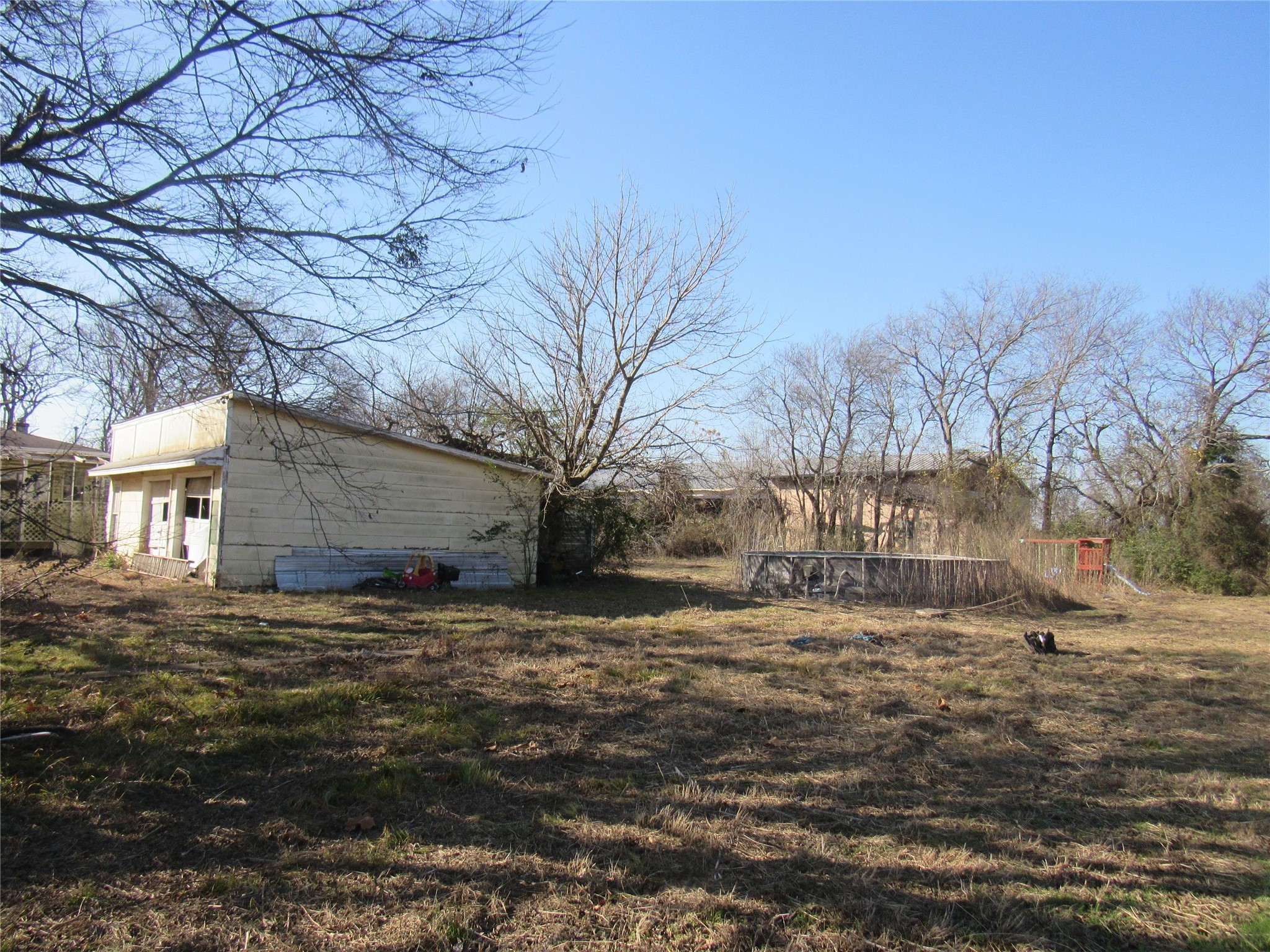212 S Wilson Street Bells TX 75414