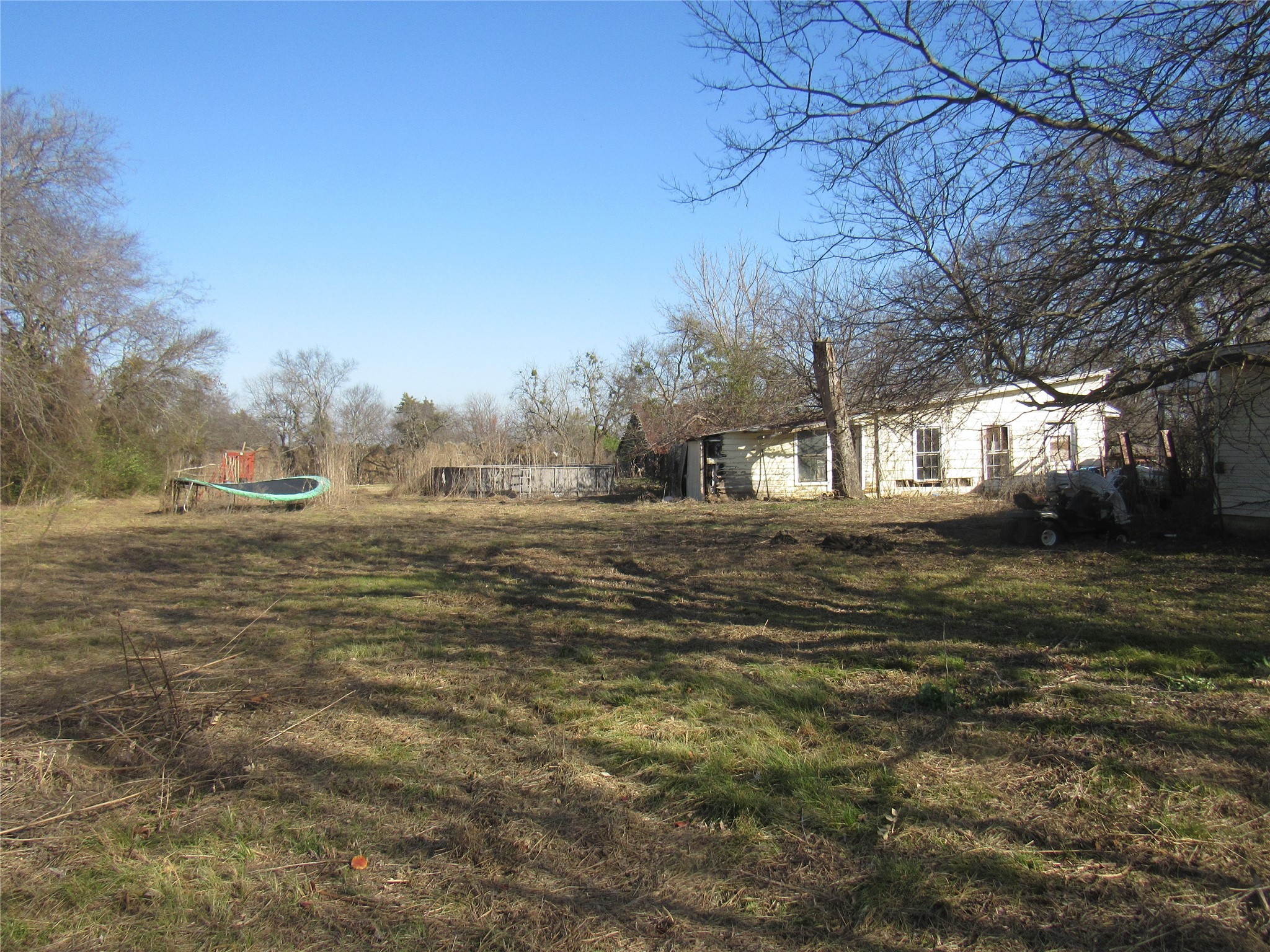 212 S Wilson Street Bells TX 75414