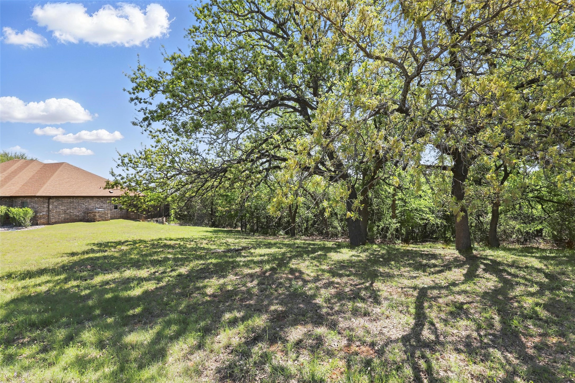 9804 Bellechase Road Granbury TX 76049
