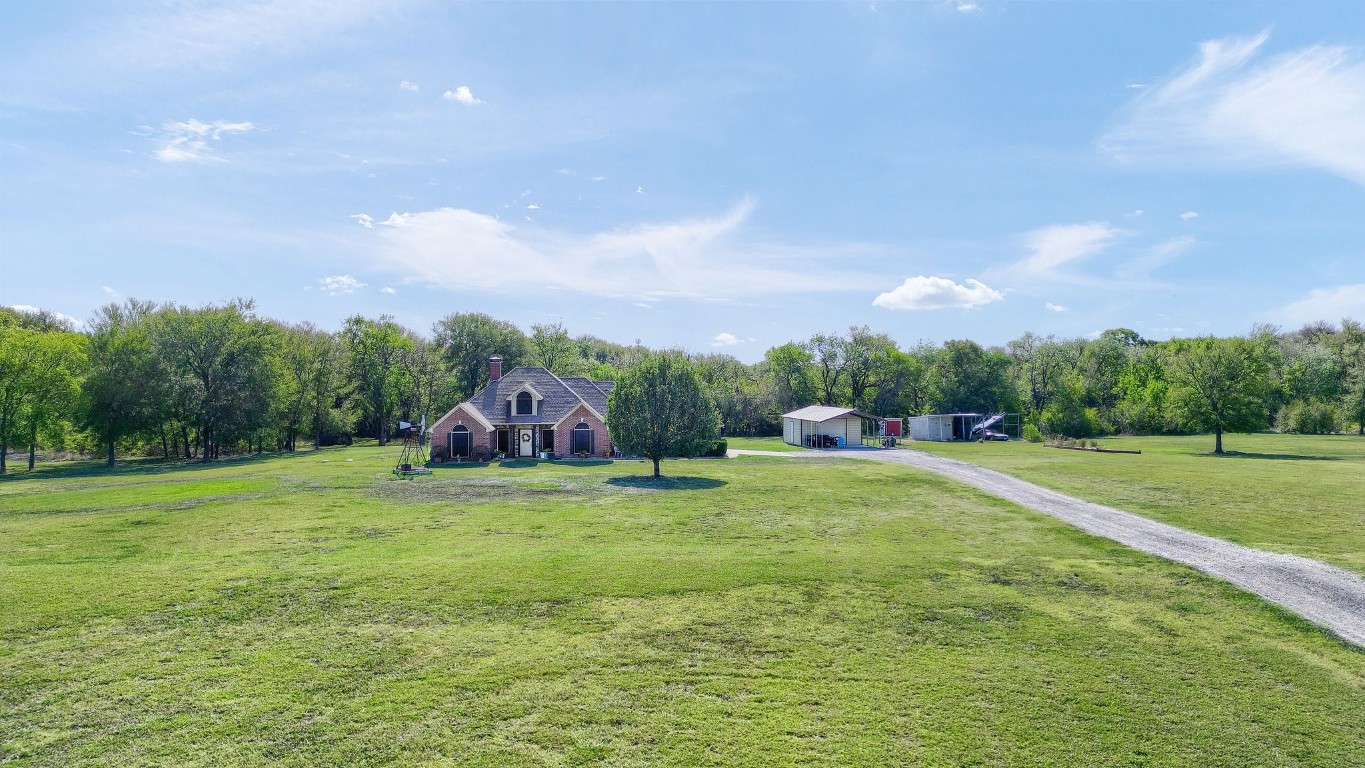 688 Harris Road Gunter TX 75058
